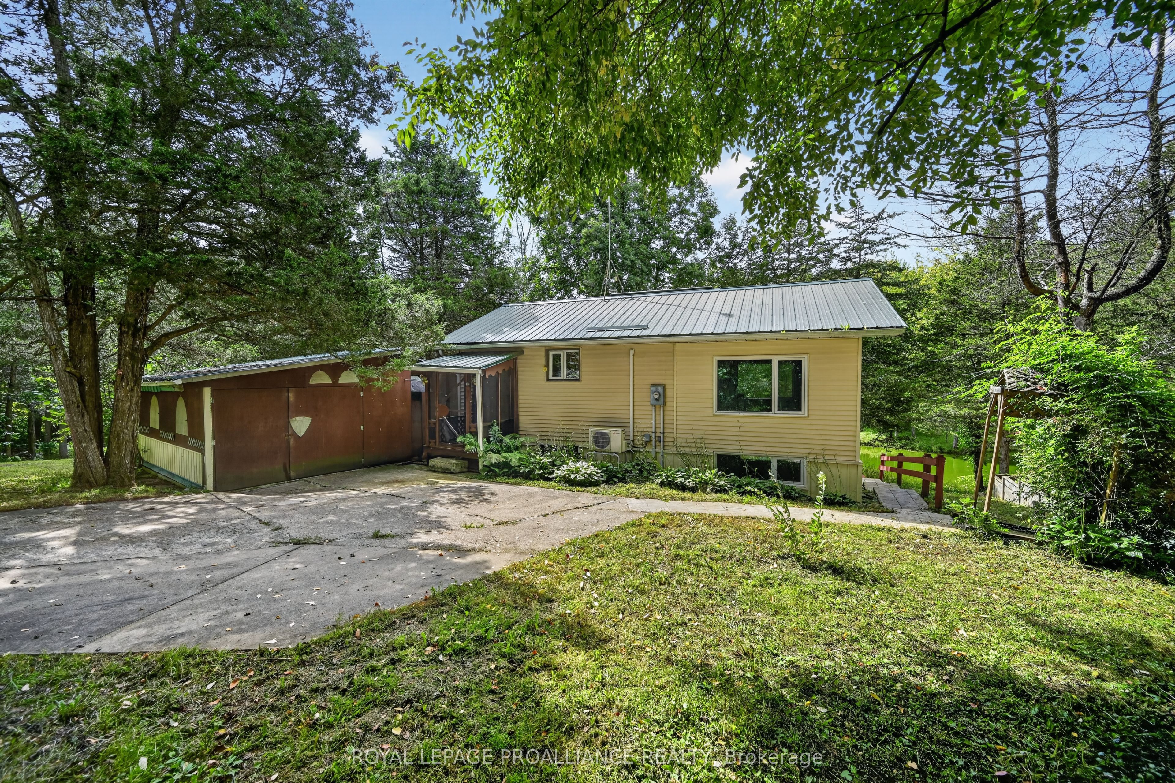 100 Coons Road, Rideau Lakes, ON K0G 1E0 photo 2