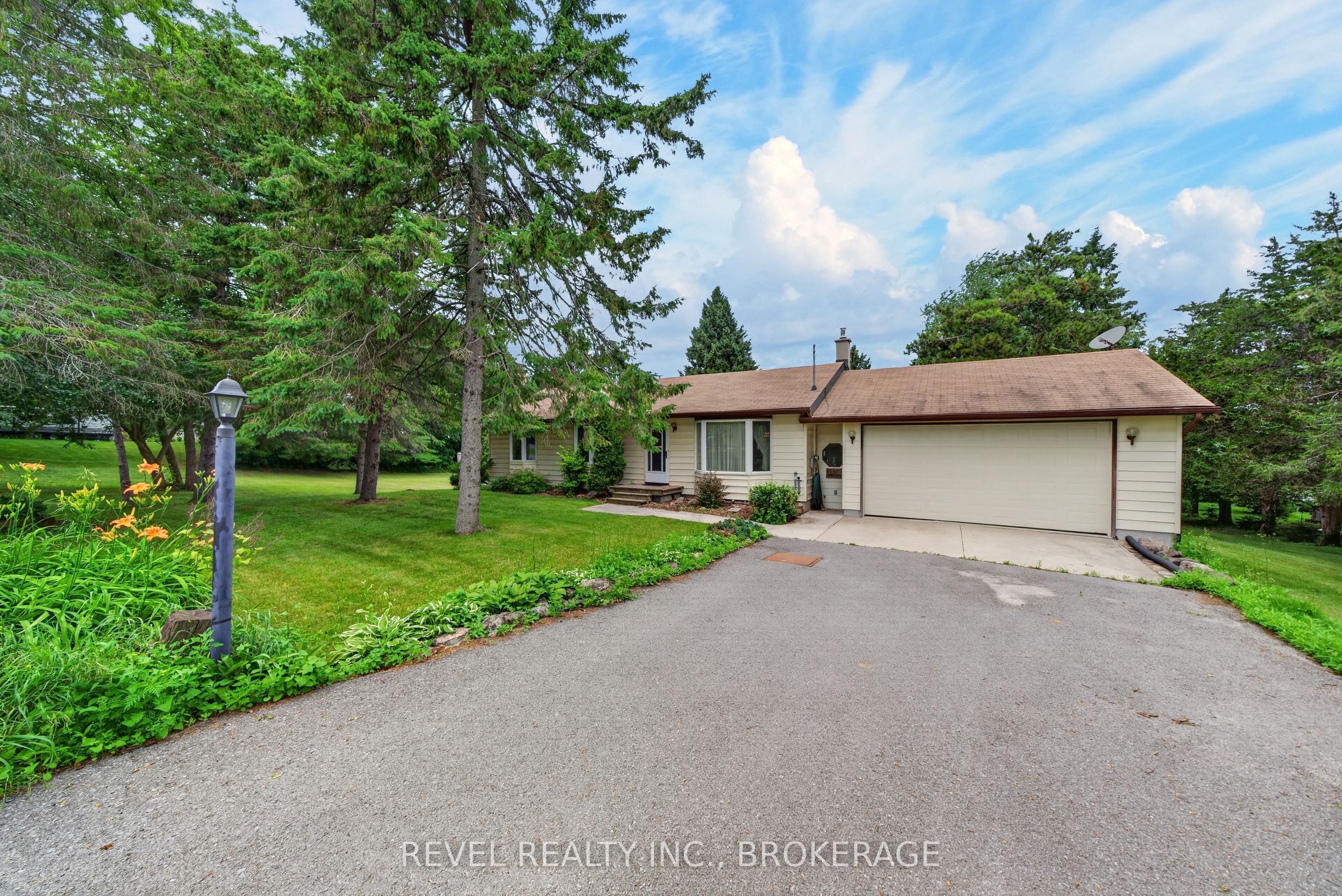 4453 Latimer Road, Frontenac, ON K0H 1X0 photo 2