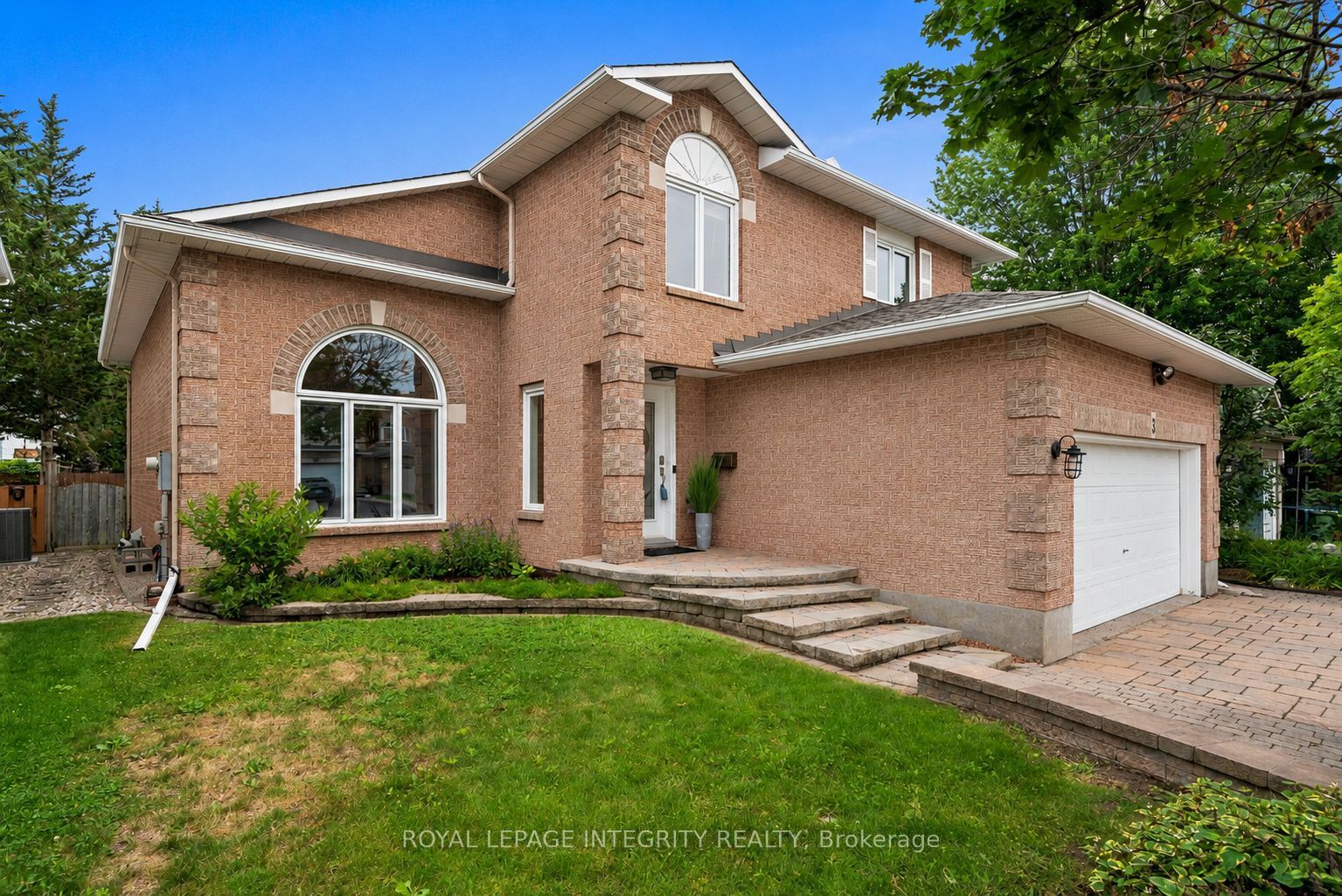 3 Nakota Way, Barrhaven, ON K2J 4E9 photo 2