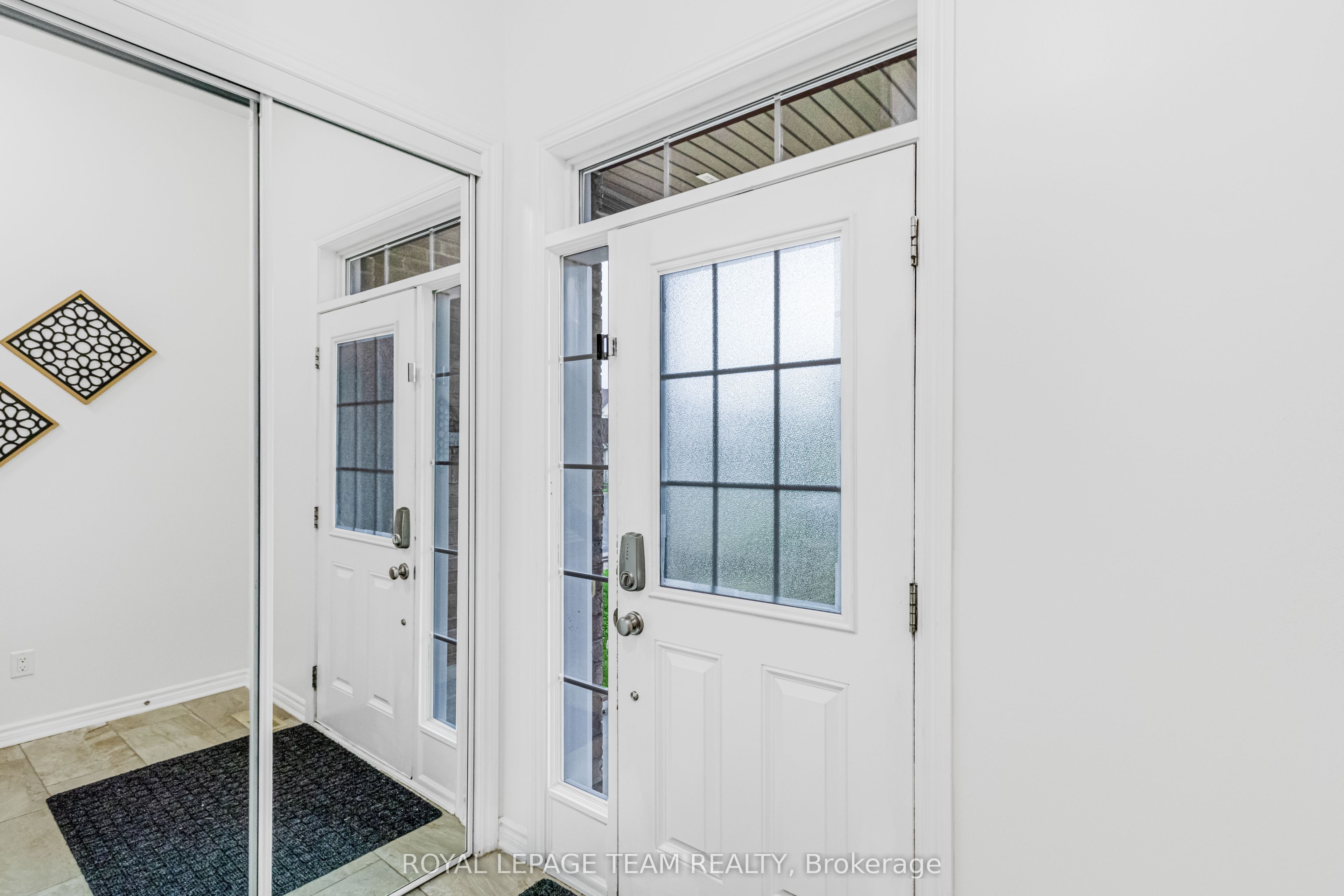57 Crownridge Drive, Kanata, ON K2M 0J6 photo 4