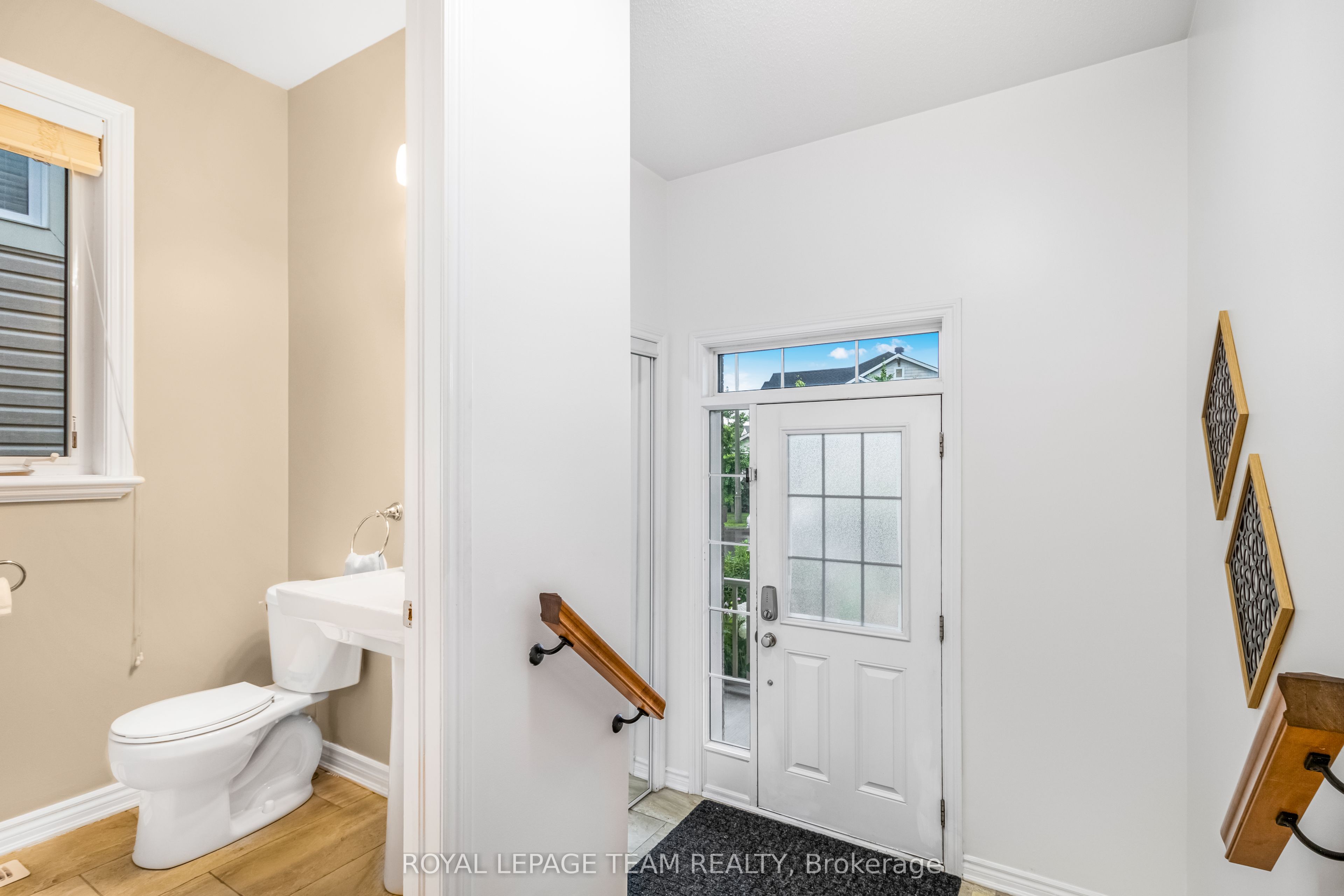 57 Crownridge Drive, Kanata, ON K2M 0J6 photo 5
