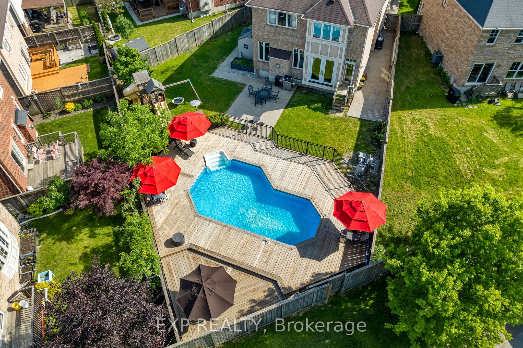 28 Ohara Lane, Hamilton, ON L9K 0C7 photo 2