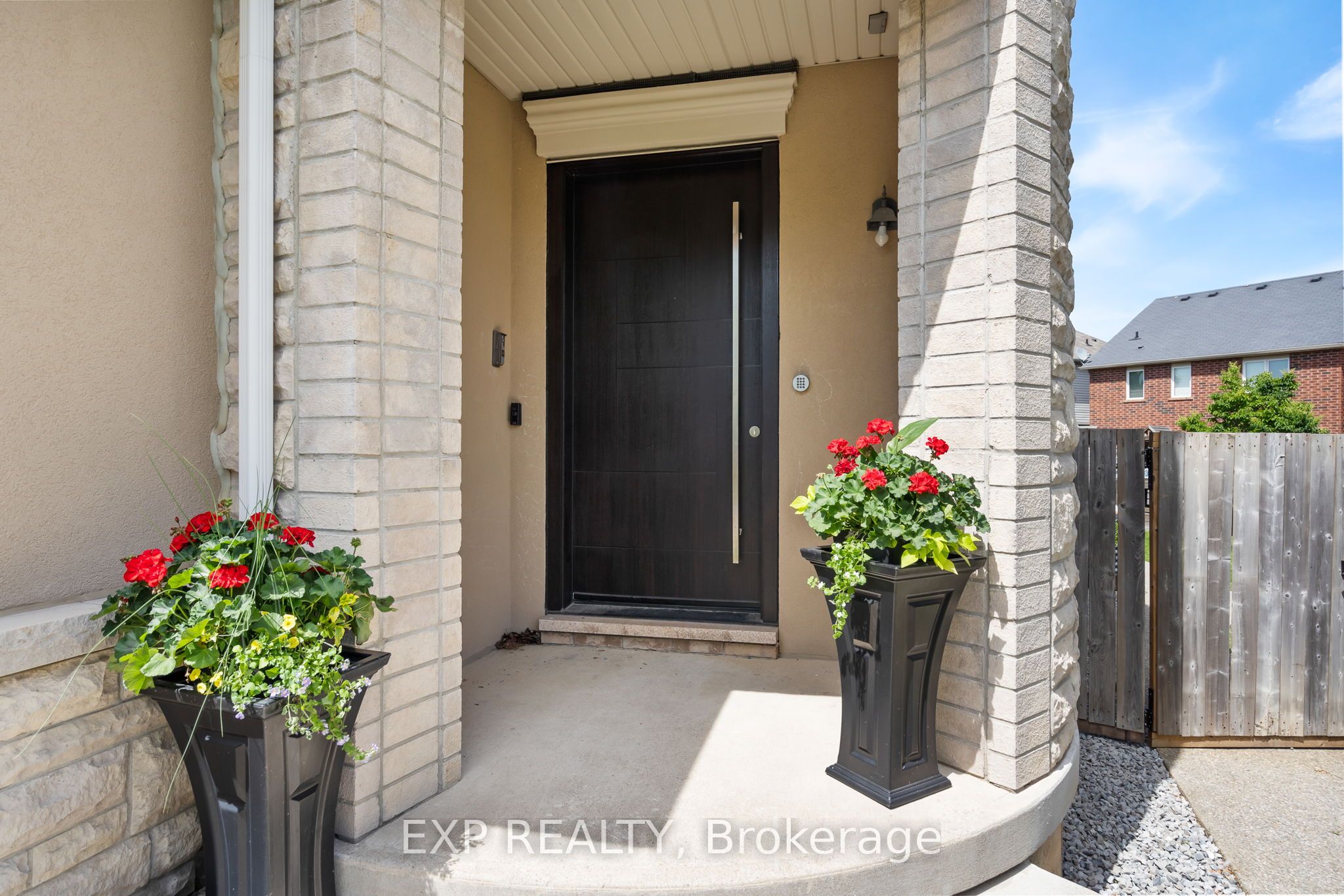 28 Ohara Lane, Hamilton, ON L9K 0C7 photo 5
