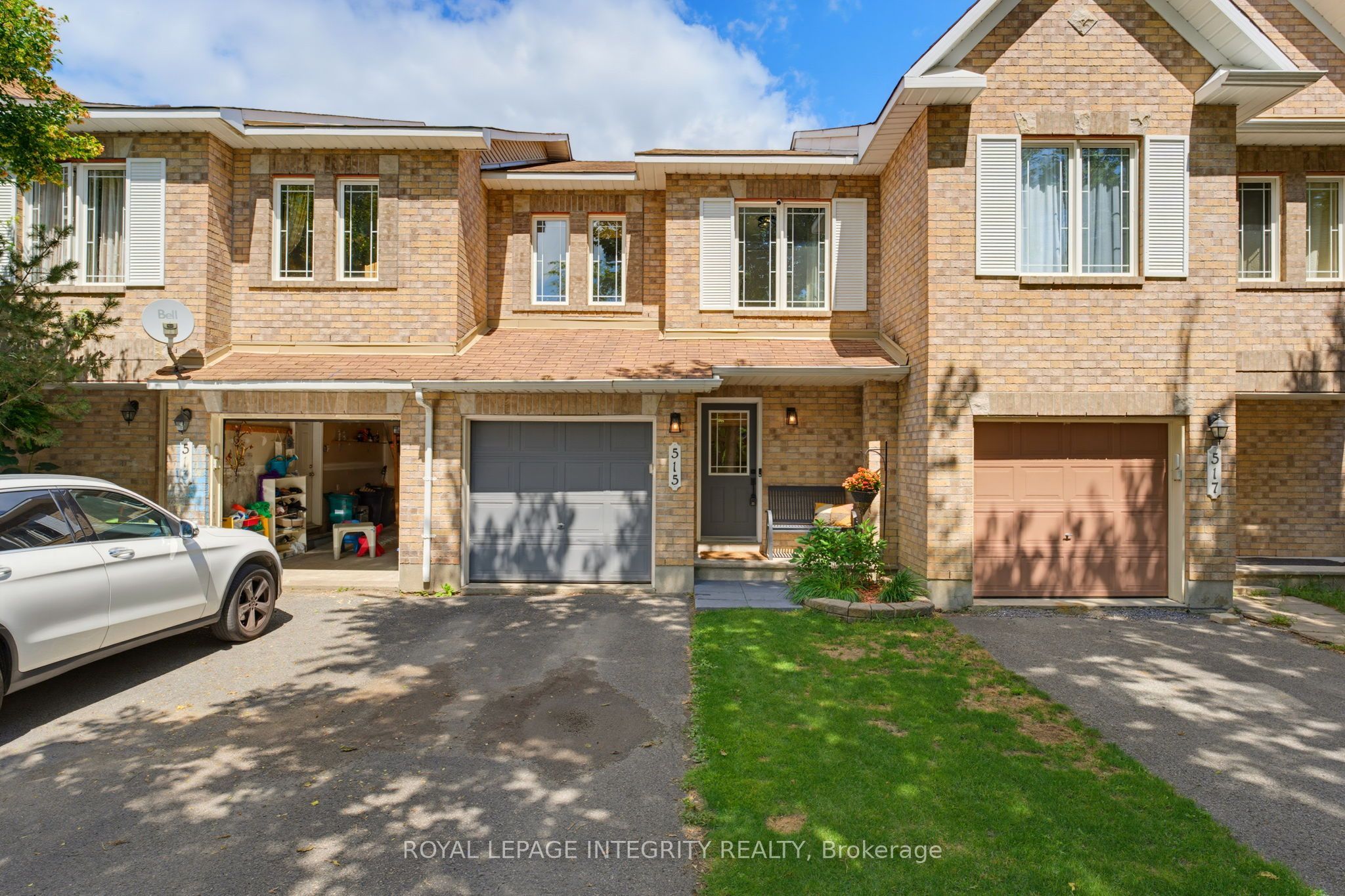 515 Woodchase Street, Kanata, ON K2W 1J2 photo 2