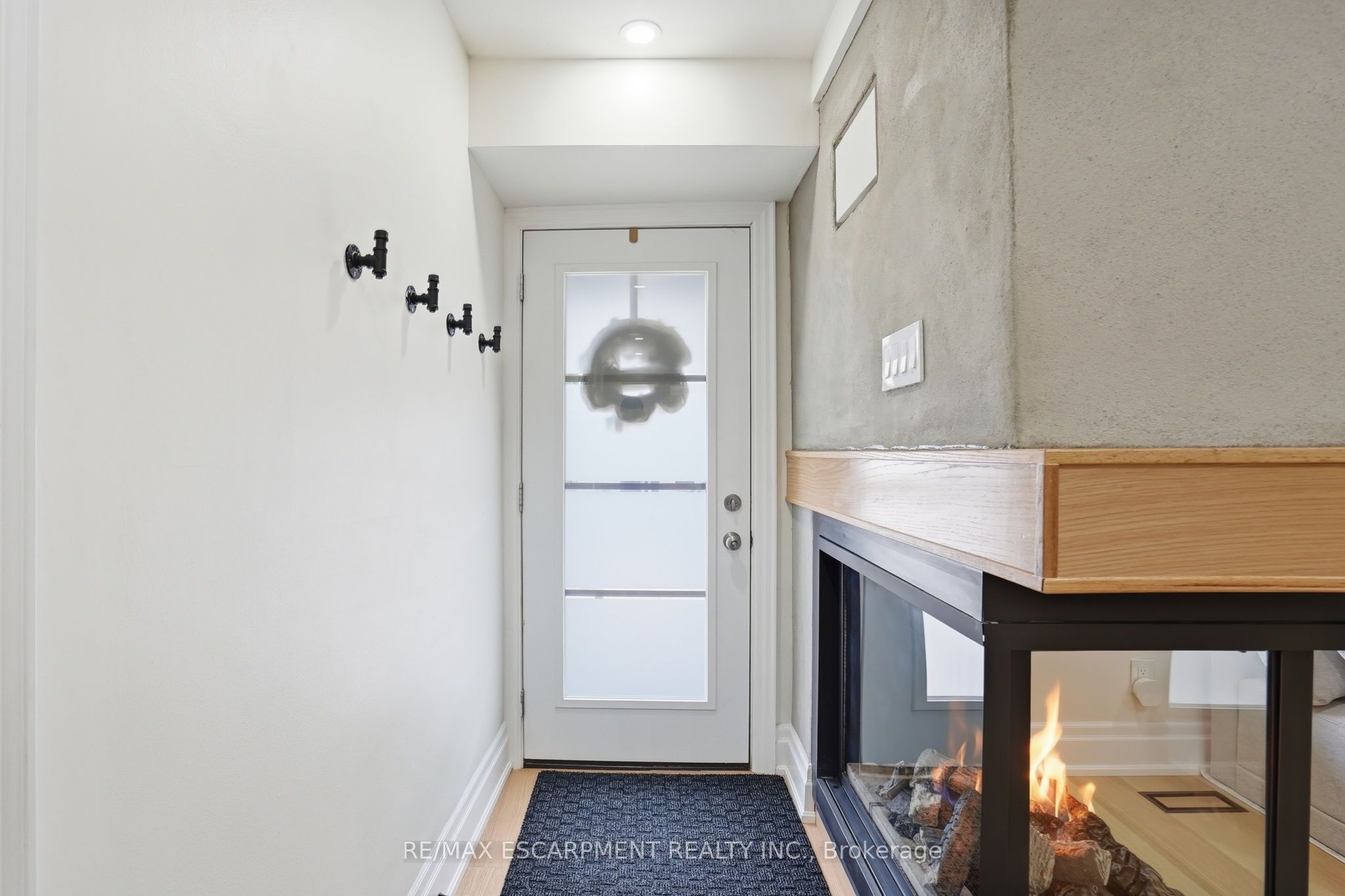 13 Picton Street, Hamilton, ON L8L 1E1 photo 3