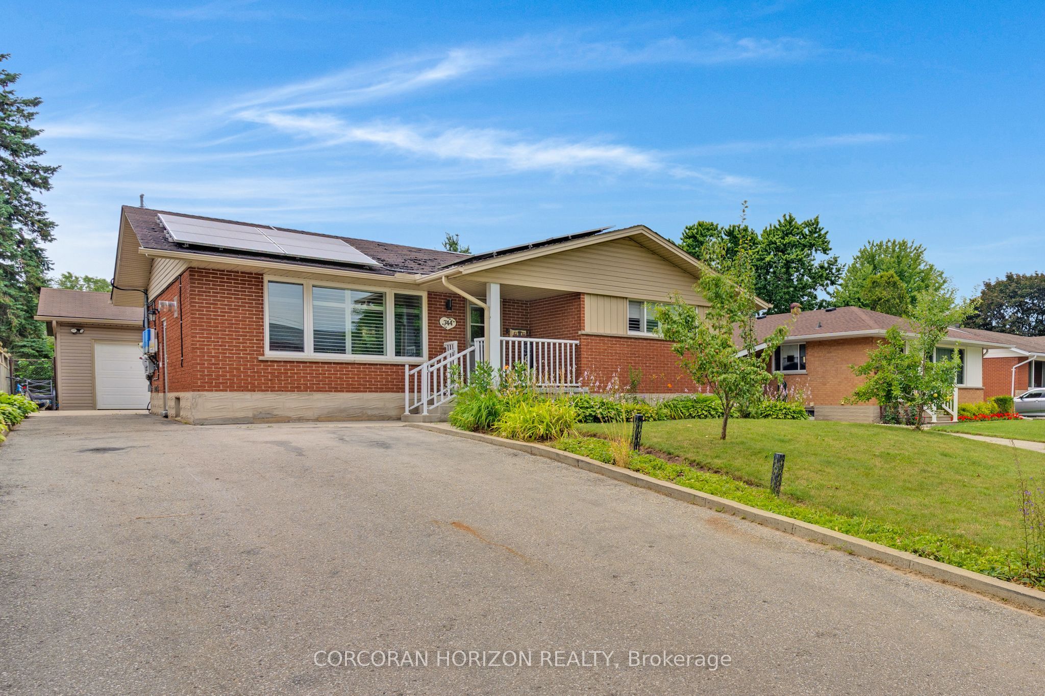 744 Birchwood Avenue, Cambridge, ON N3H 2V5 photo 2