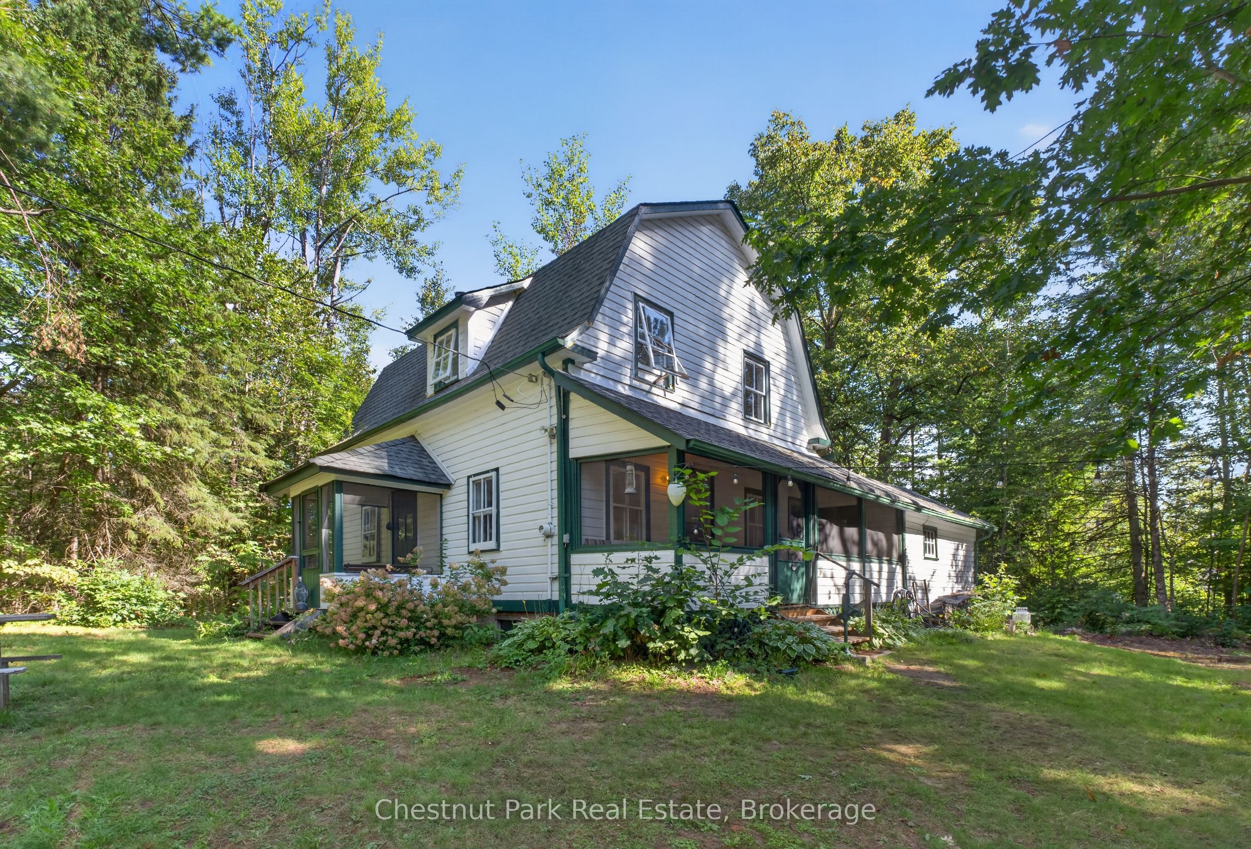 1627 Houseys Rapids Road, Gravenhurst, ON P1P 1R3