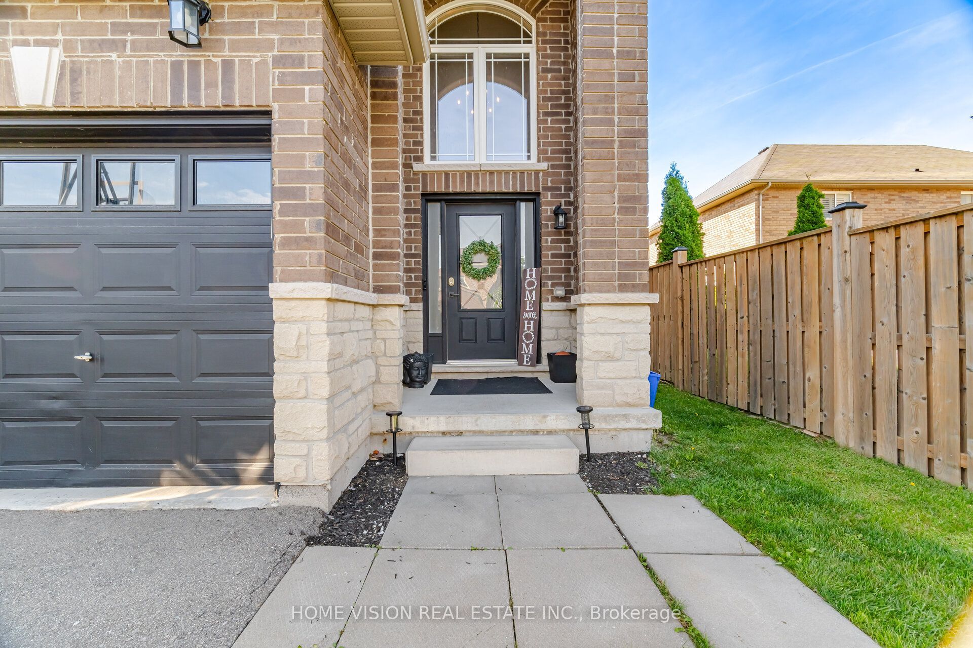 8 Colorado Boulevard, Hamilton, ON L0R 1P0 photo 3