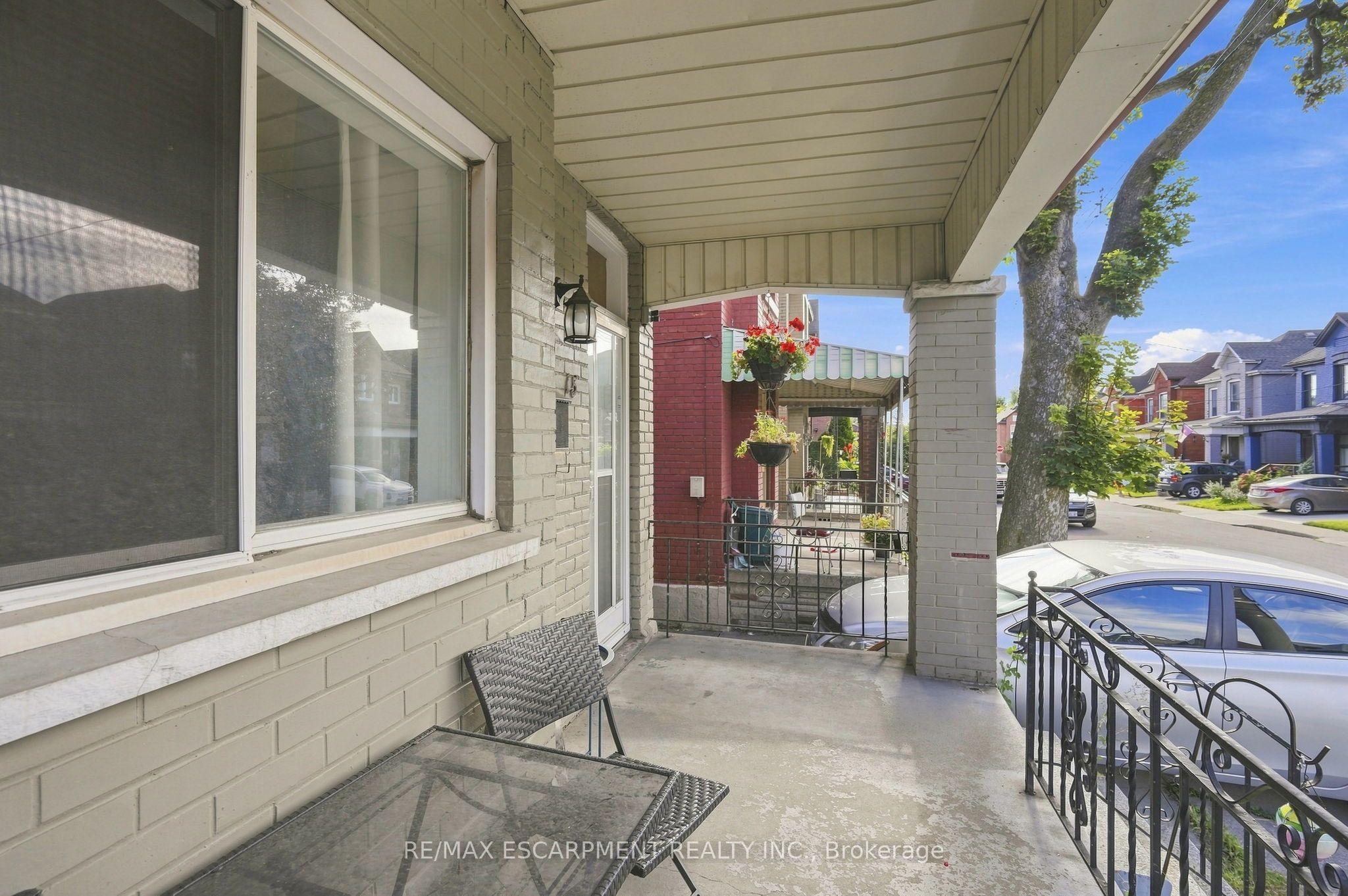 15 Clinton Street Upper, Hamilton, ON L8L 3J7 photo 3