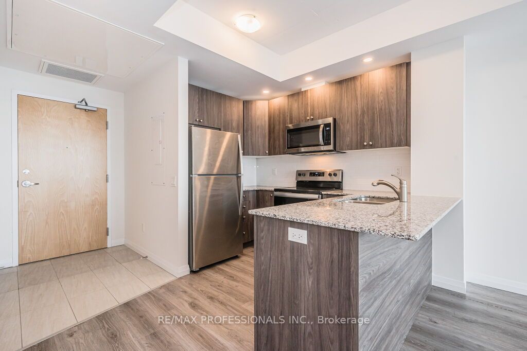 60 Charles Street W 2504, Kitchener, ON N2G 0C9 photo 5