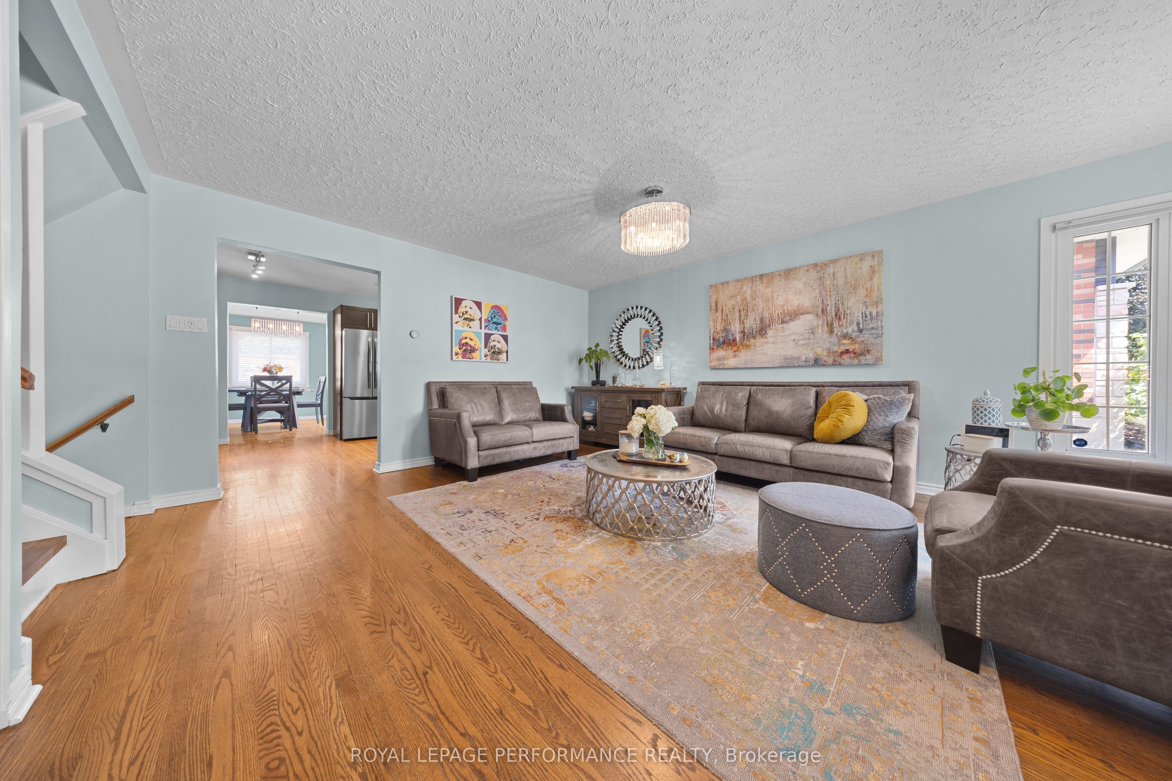 2177 Bingham Street, Elmvale Acres and Area, ON K1G 2V6 photo 3