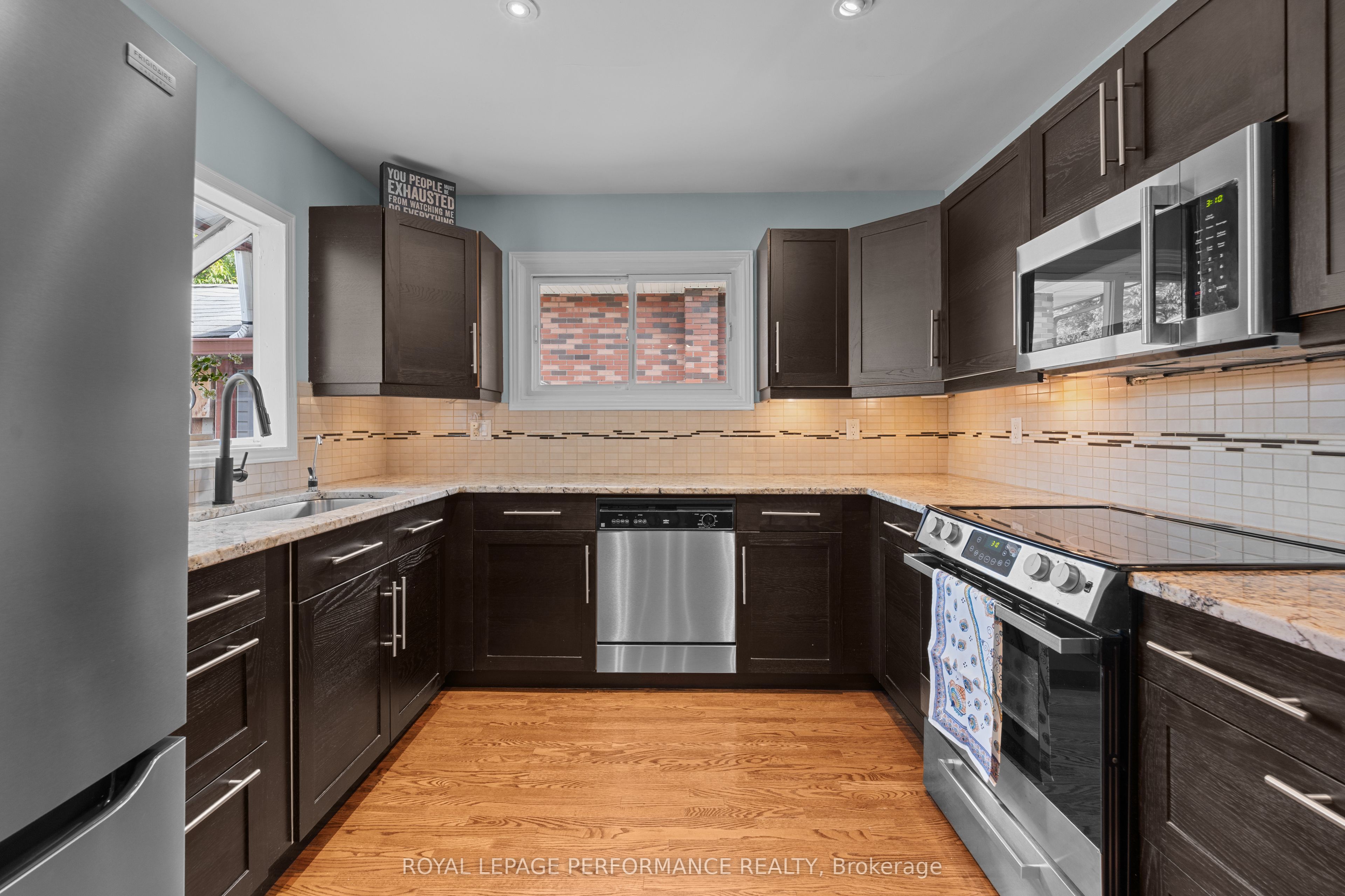 2177 Bingham Street, Elmvale Acres and Area, ON K1G 2V6 photo 5