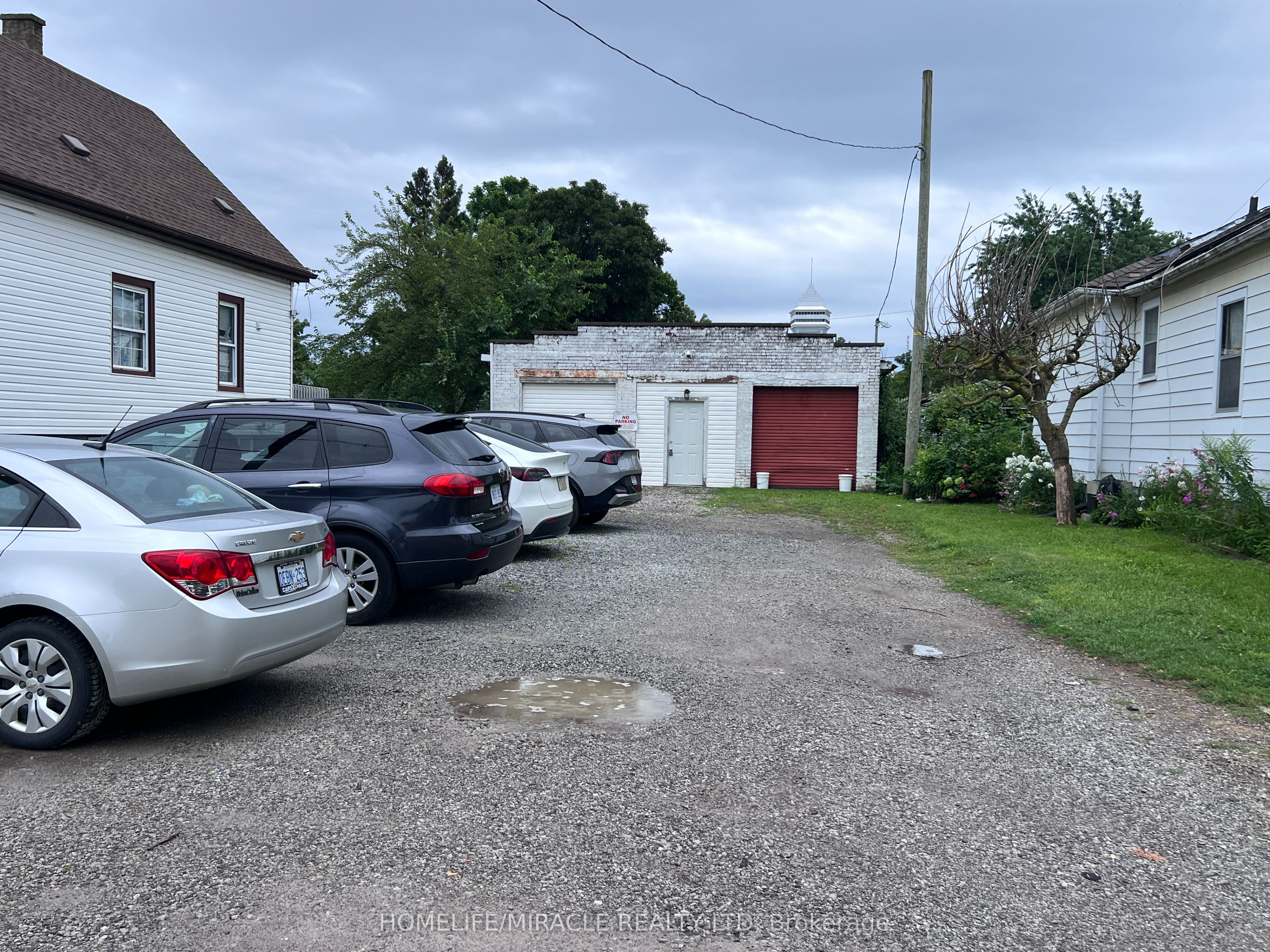 5470 Lewis Avenue, Niagara Falls, ON L2G 3R7 photo 2