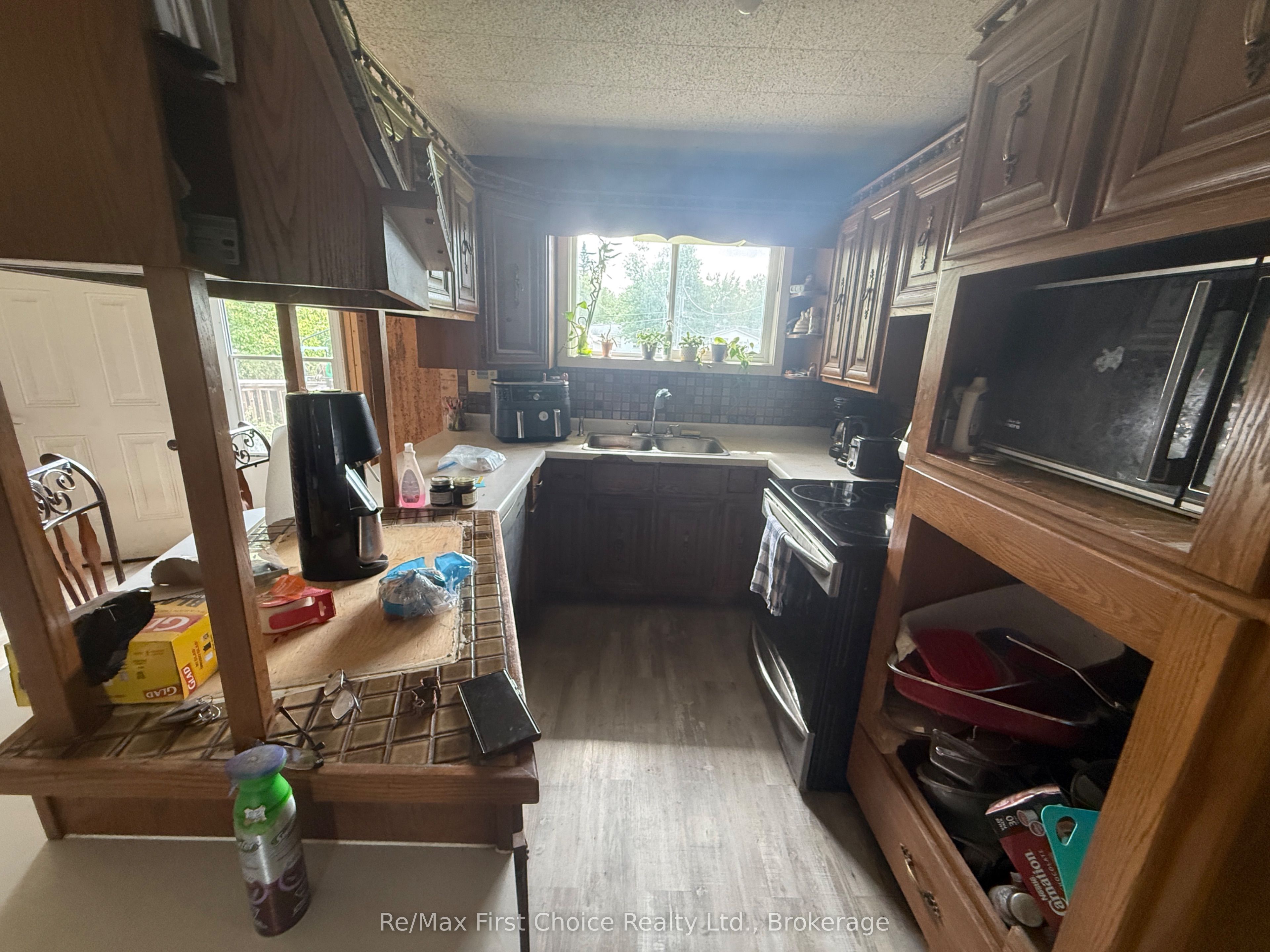 210 St. Charles Street, Dryden, ON P8N 1M1 photo 4