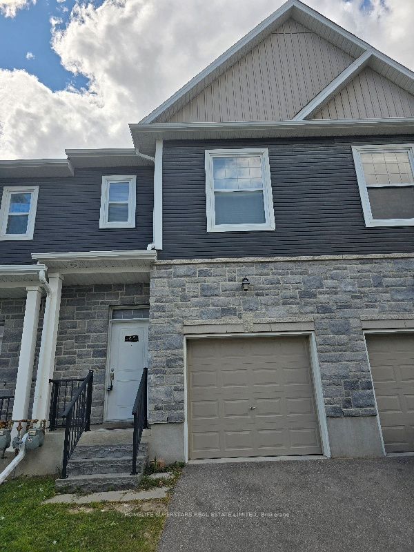 439 Athlone Avenue 2A, Woodstock, ON N4S 7V8