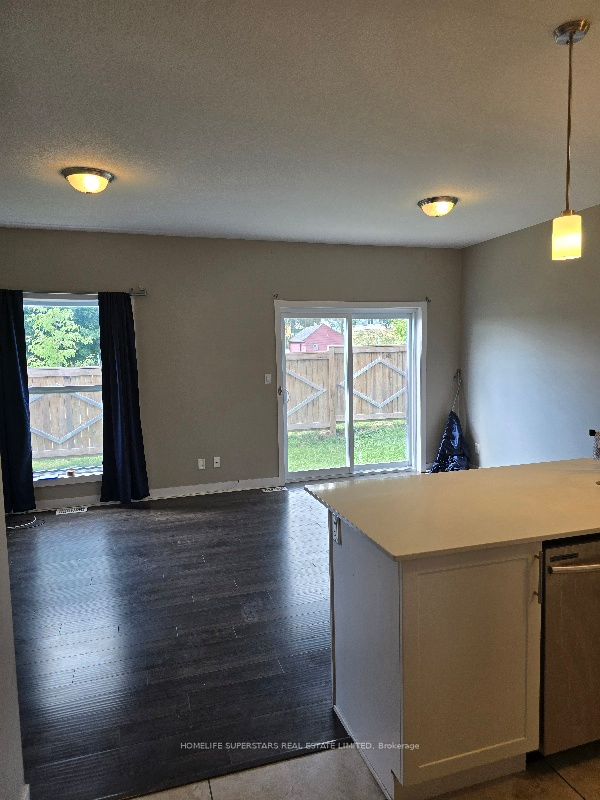 439 Athlone Avenue 2A, Woodstock, ON N4S 7V8 photo 4