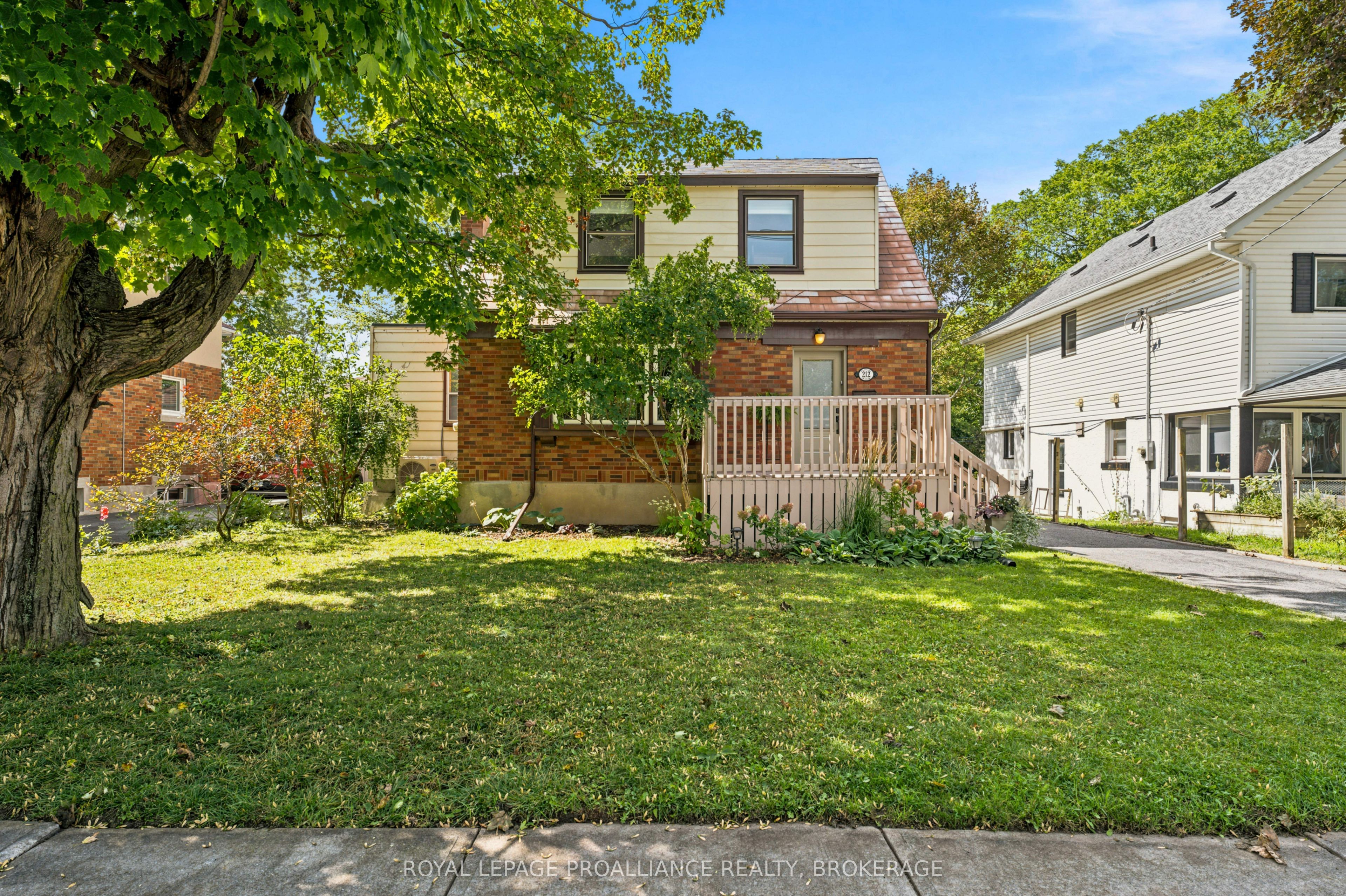 212 Westdale Avenue, Kingston, ON K7L 4S5 photo 3