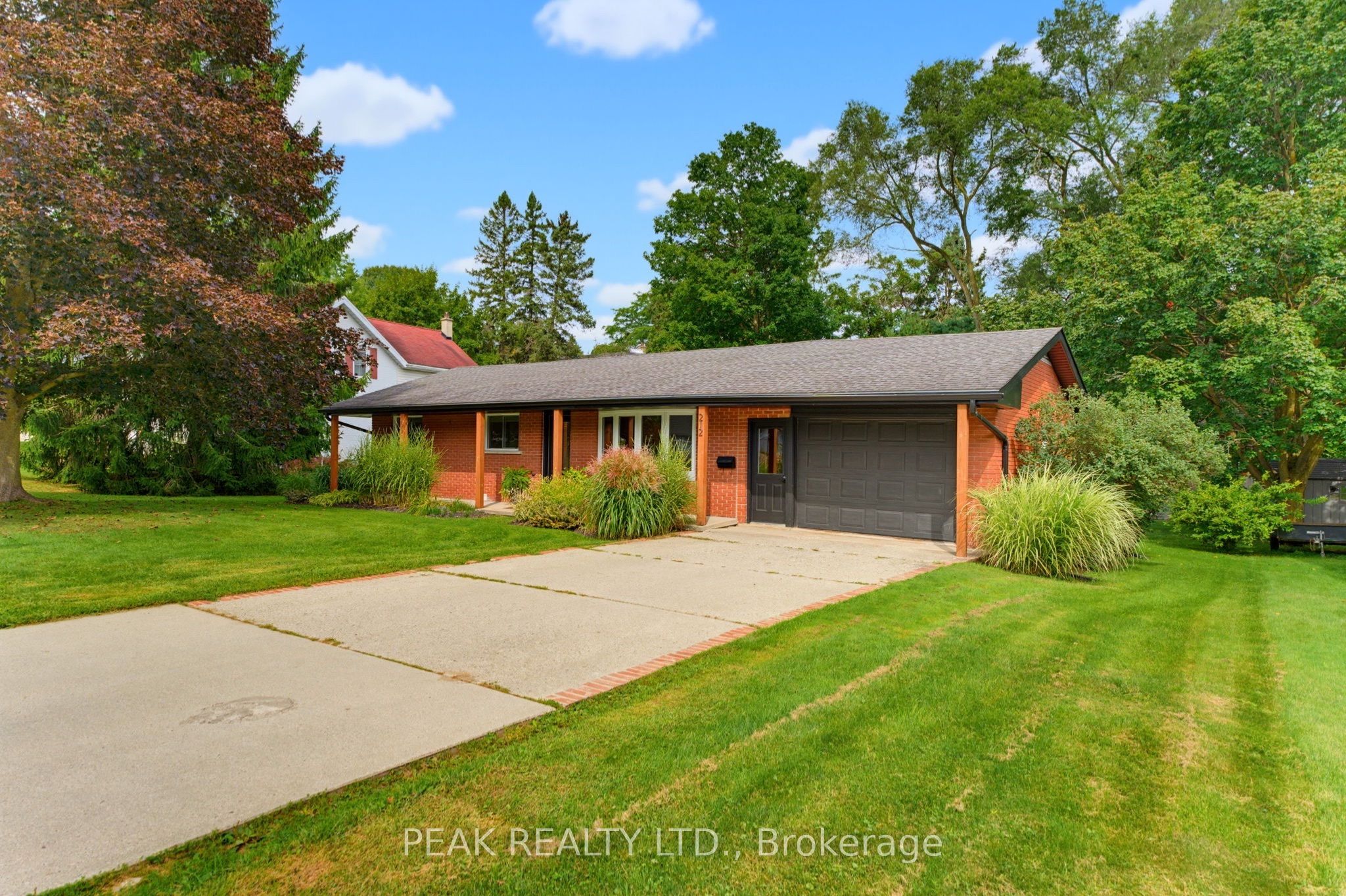 212 Elgin Street, Brockton, ON N0G 2V0 photo 4