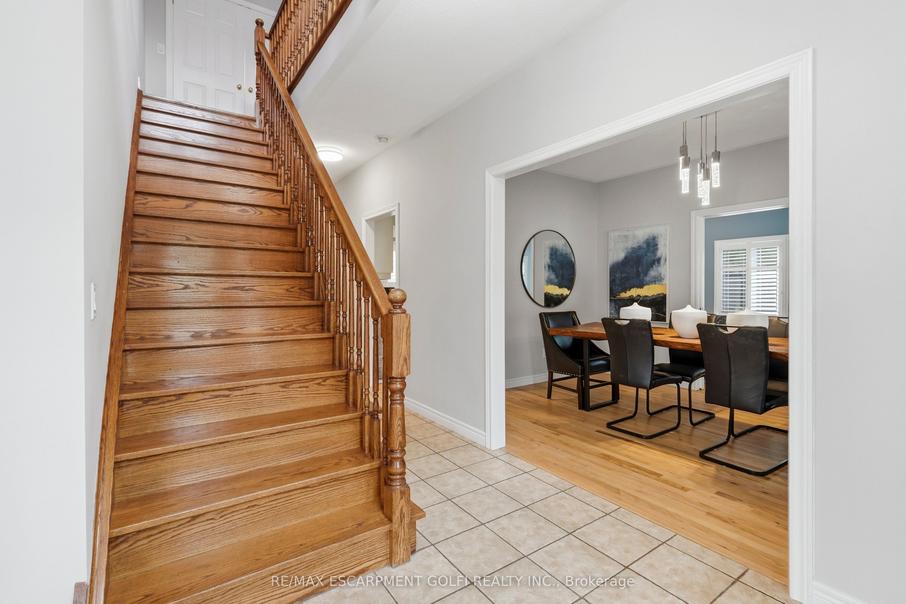 31 COMMANDO Court, Hamilton, ON L8B 0J6 photo 5