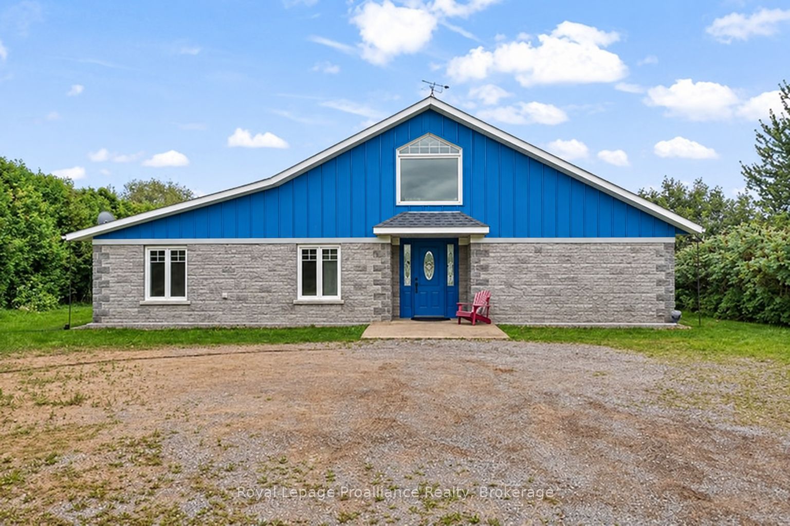 137 Lakeshore Drive, Madawaska Valley, ON K0J 1B0 photo 3