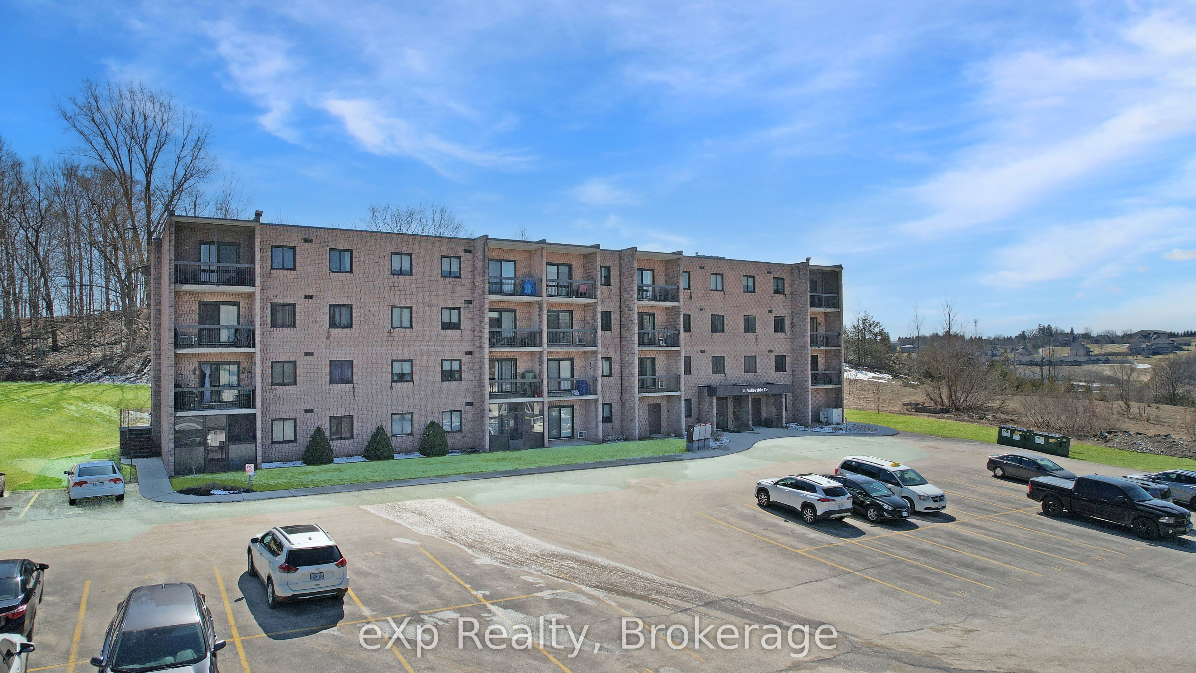 5 Valleyside Drive 402, Brockton, ON N0G 2V0