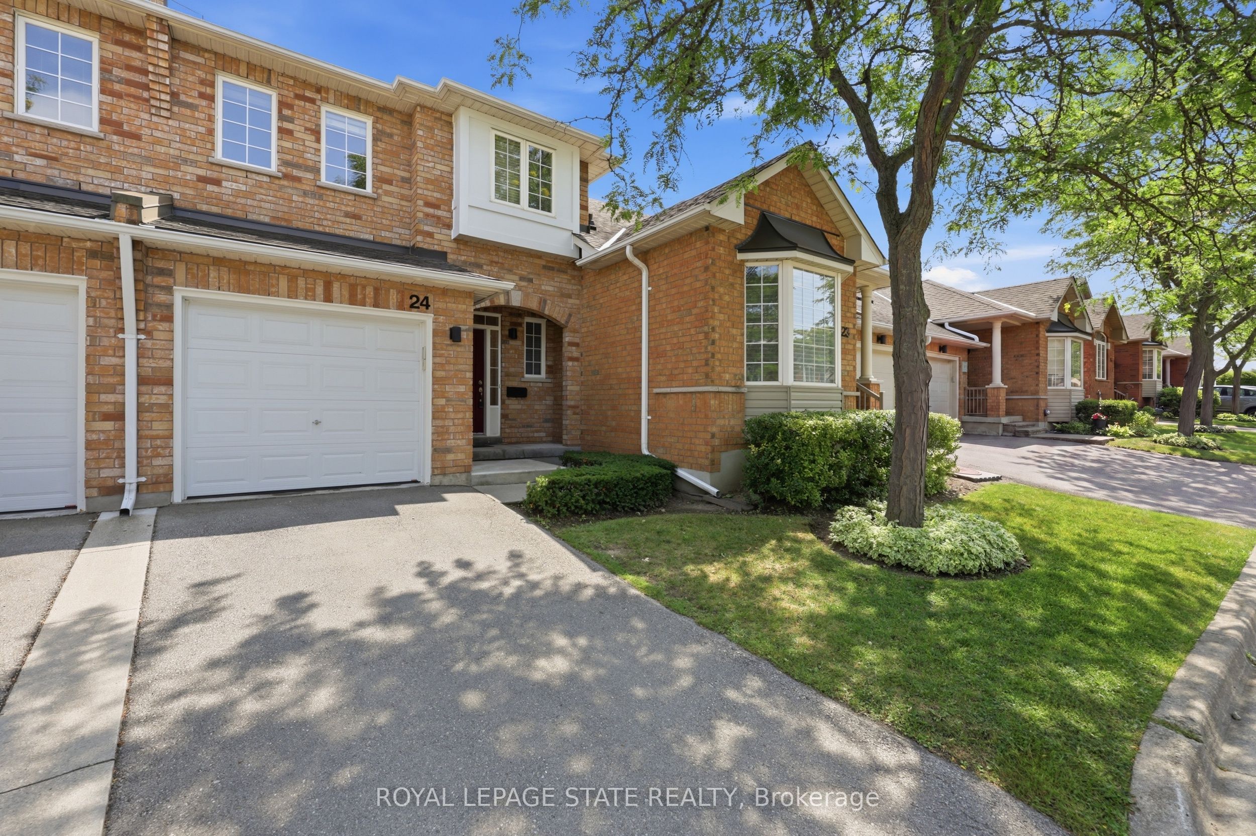 10 Davidson Boulevard 24, Hamilton, ON L9H 7N9 photo 4