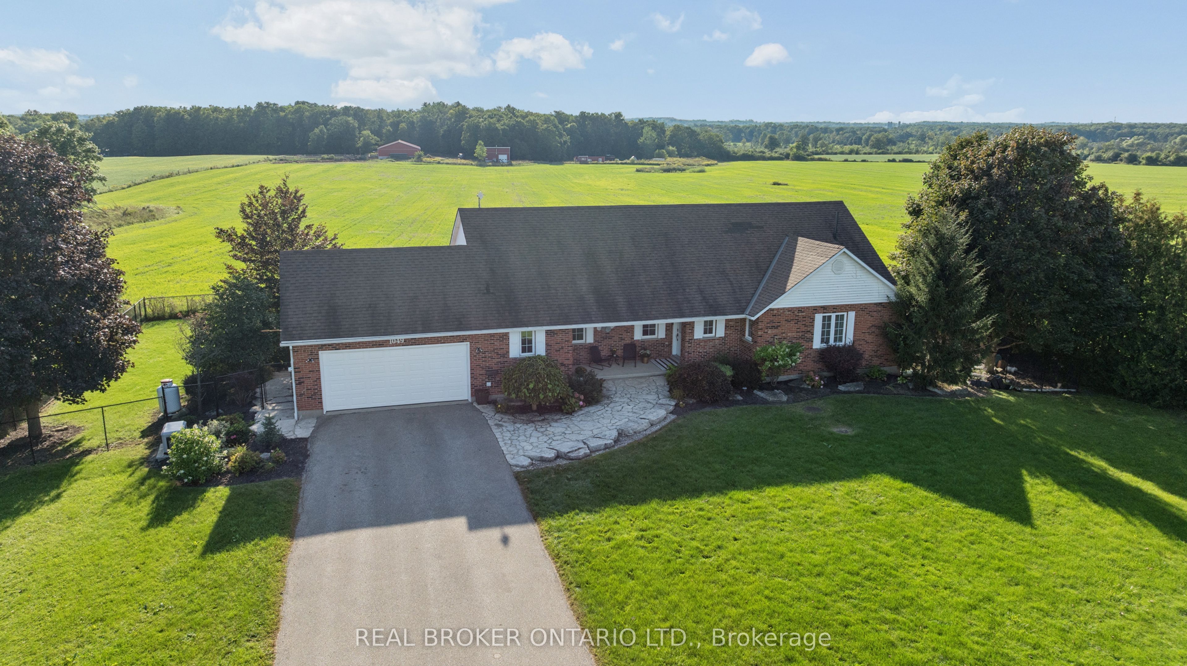 1049 Sheffield Road, Hamilton, ON N0B 1L0