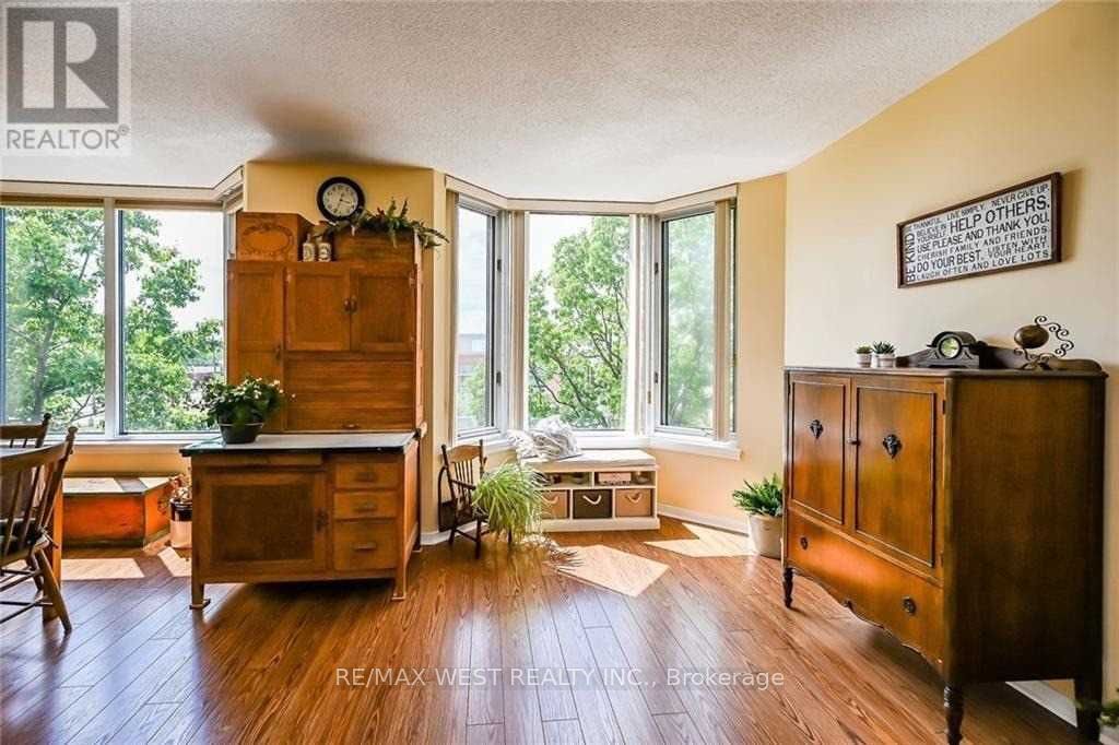 200 Limeridge Road W 406, Hamilton, ON L9C 2V4 photo 5