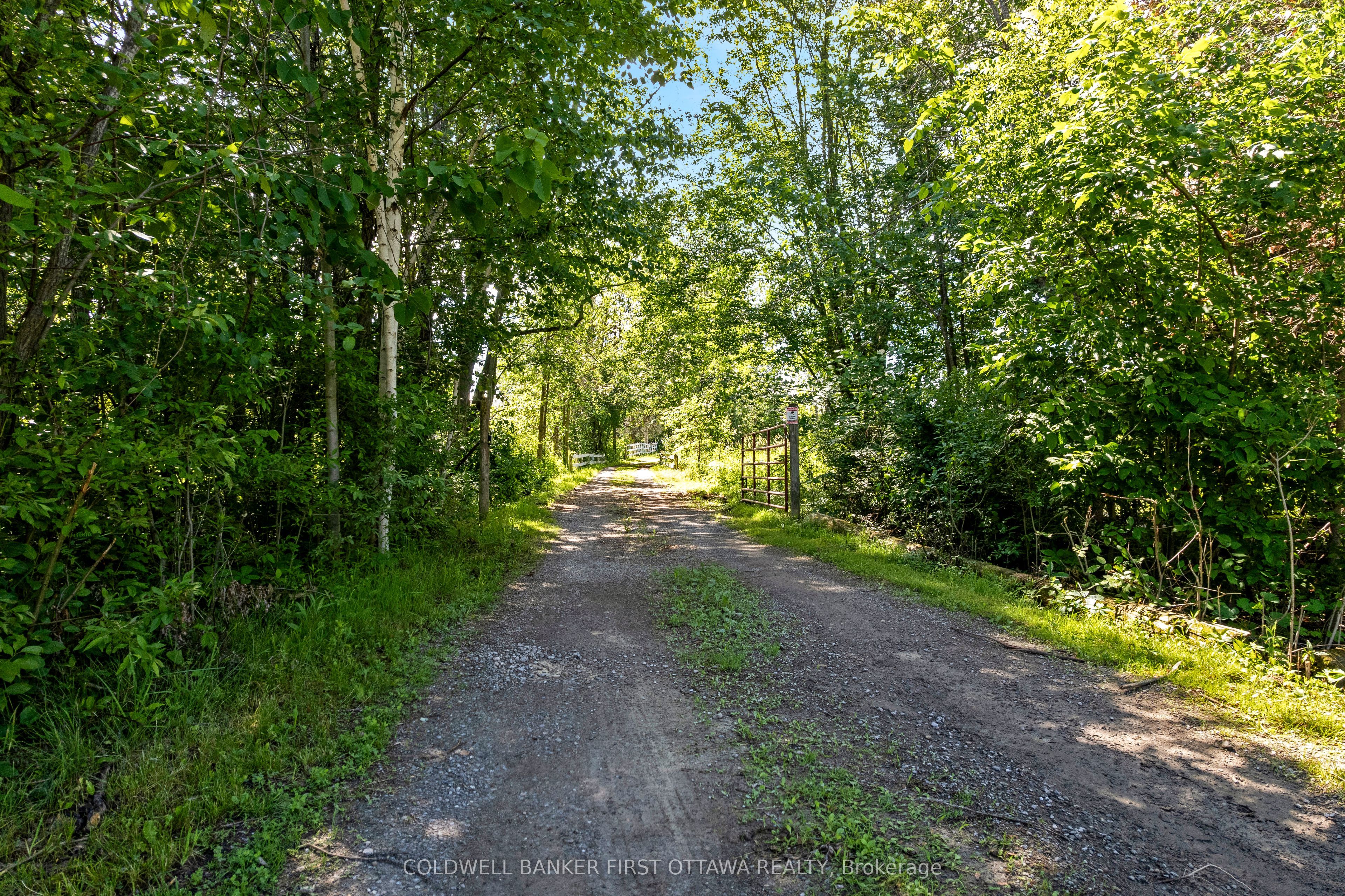 3750 Bass Road, Rideau Lakes, ON K0G 1L0 photo 5