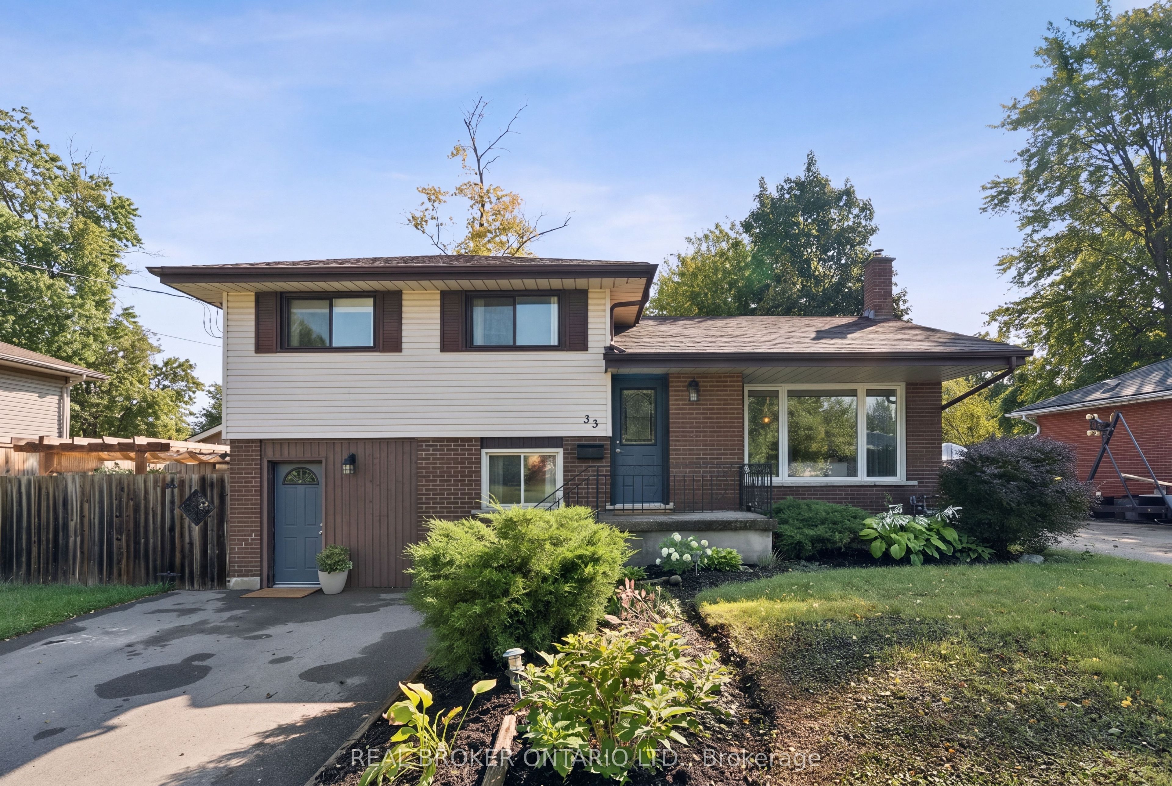 33 Patterson Avenue, Brantford, ON N3S 6X1 photo 2