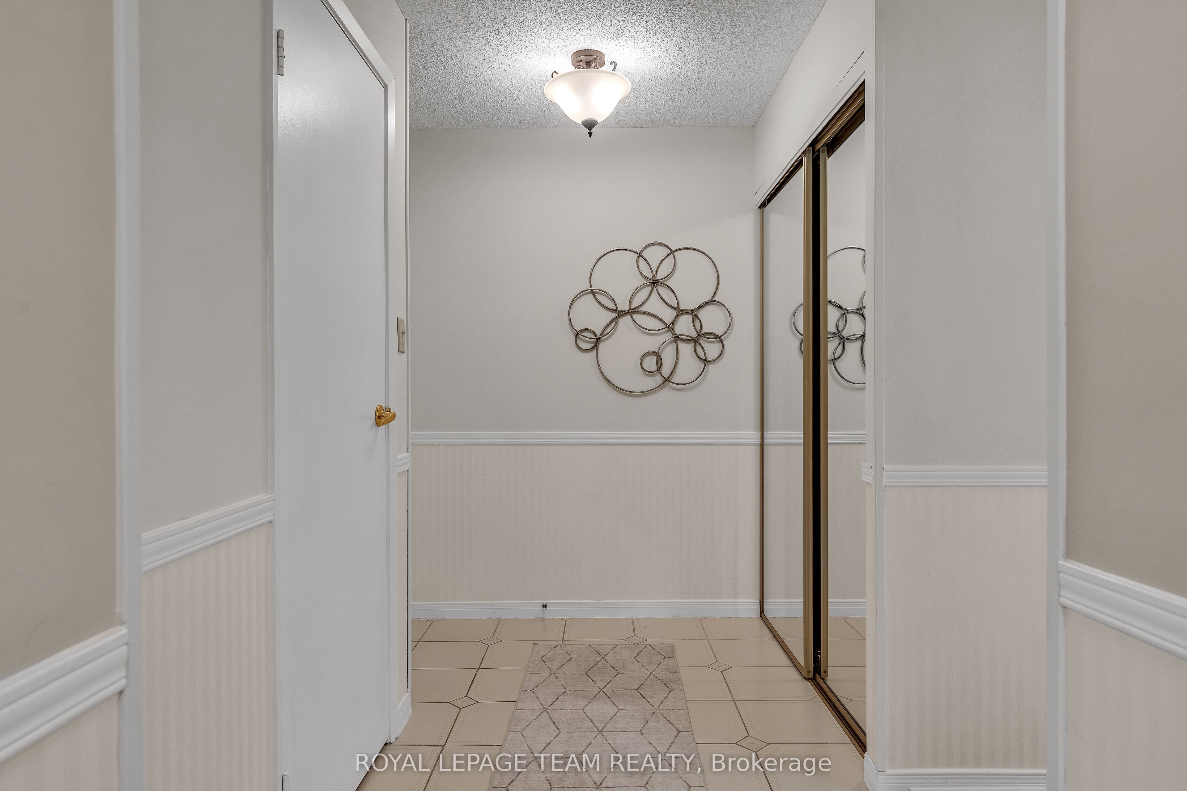 115 Barrett Court 302, Kingston, ON K7L 5H6 photo 3
