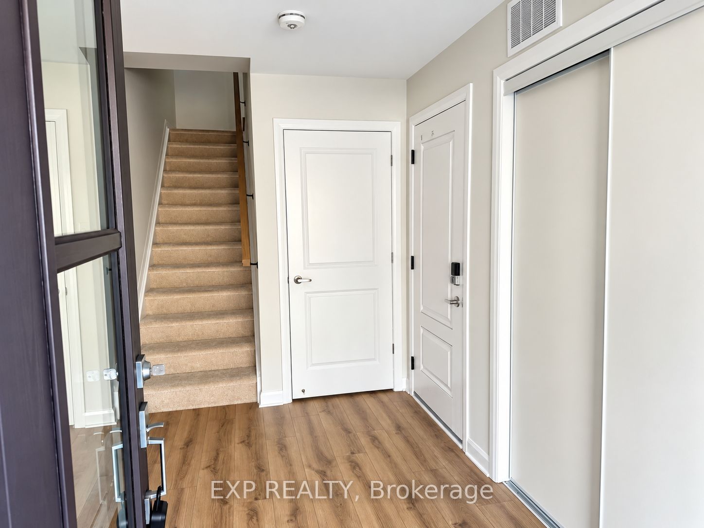 202 VISIONARY Lane N, Kanata, ON K2W 0M2 photo 4