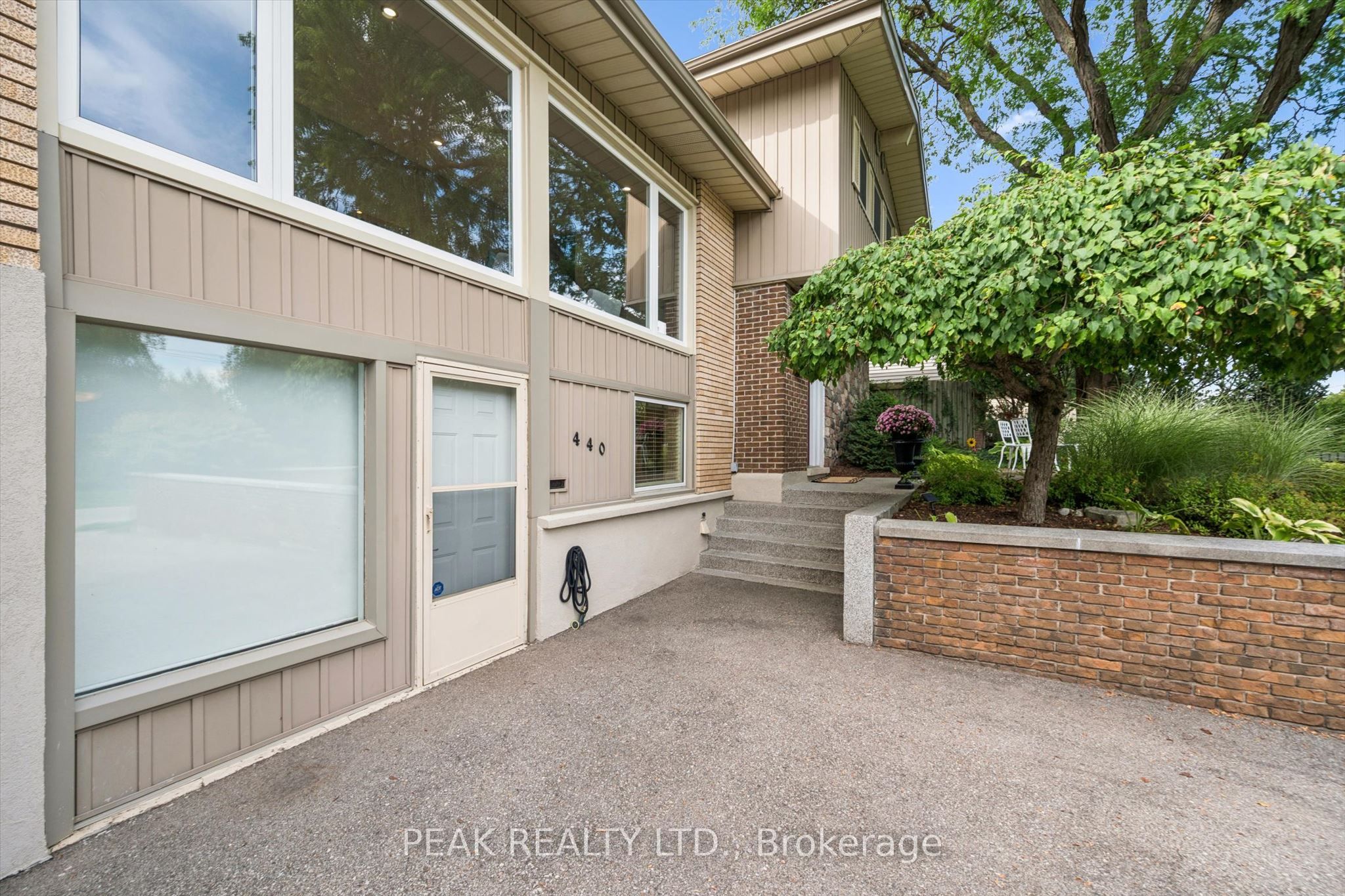 440 Manchester Road, Kitchener, ON N2B 1A5 photo 5