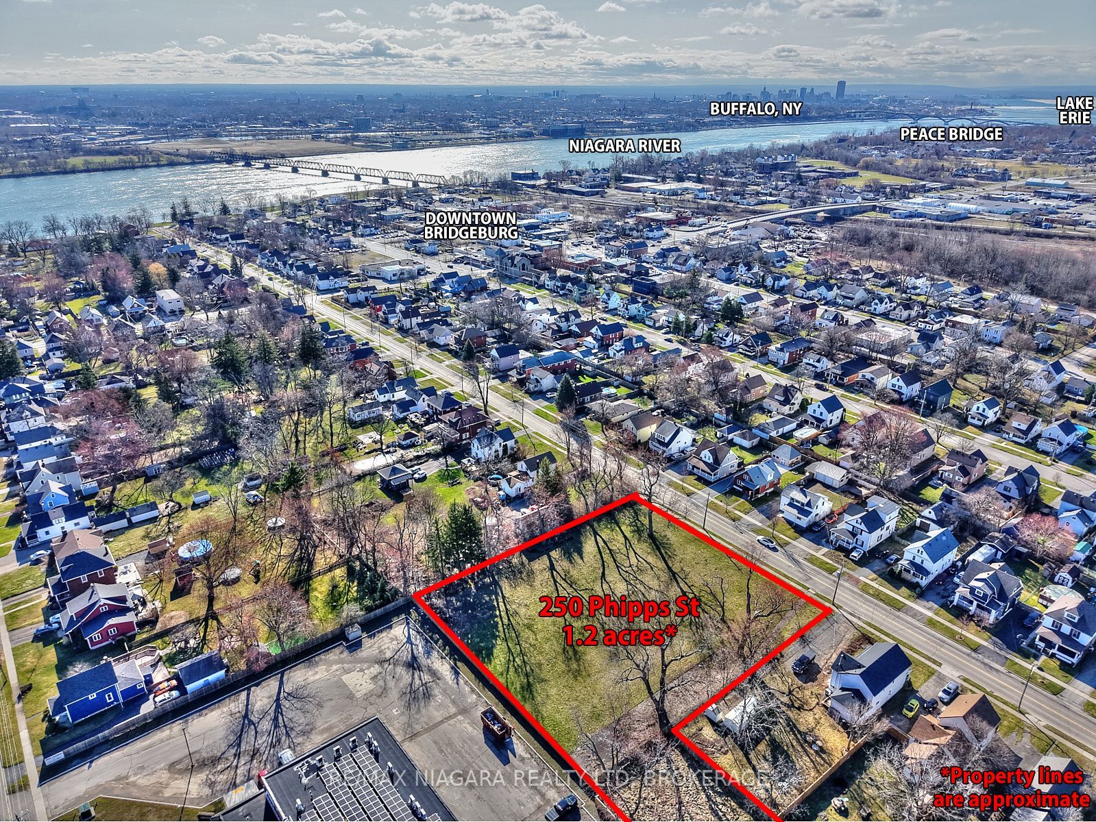 250 Phipps Street, Fort Erie, ON L2A 2V5 photo 3