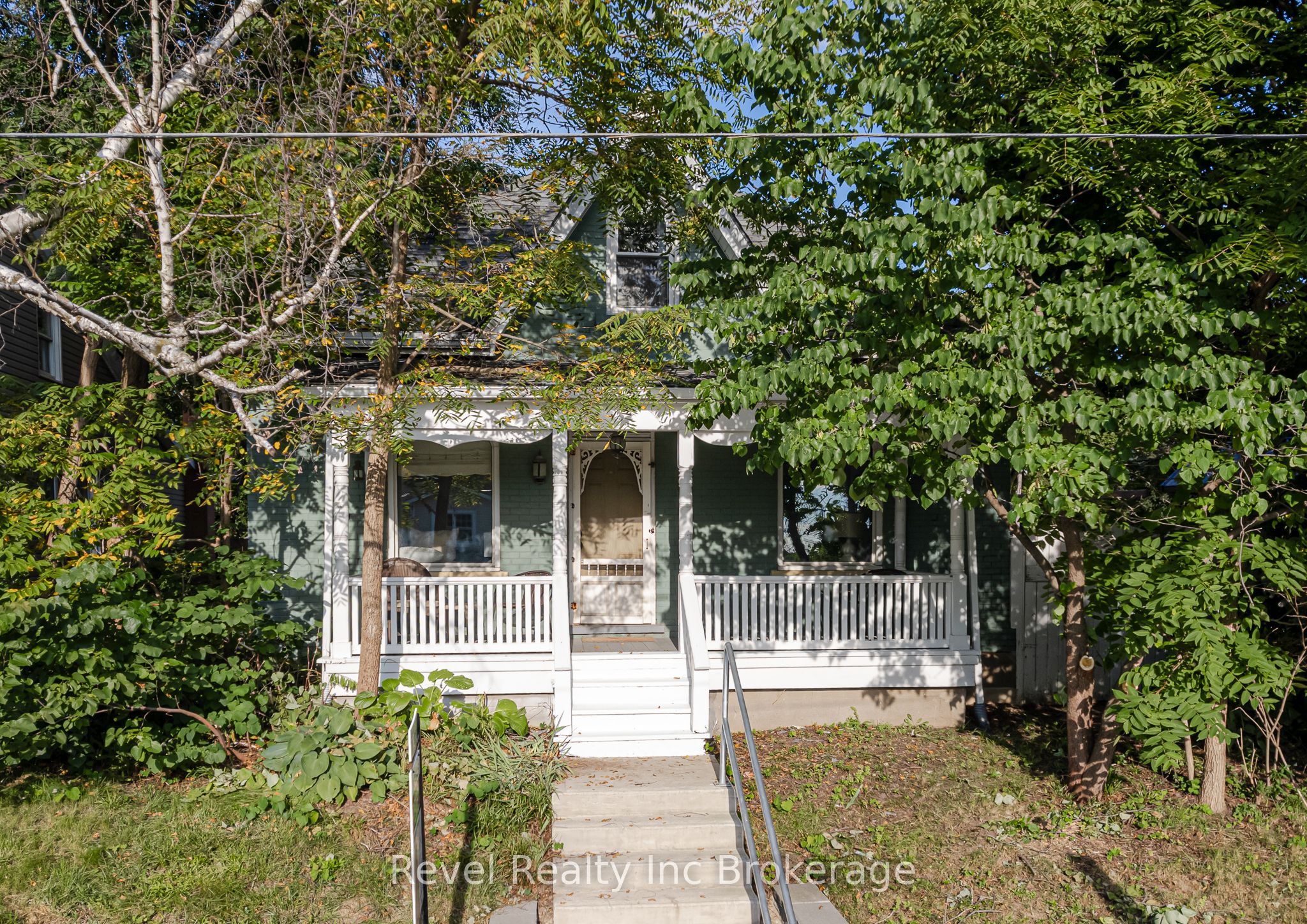 126 Huron Street, Woodstock, ON N4S 6Z8 photo 2