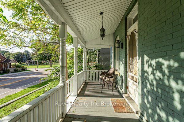 126 Huron Street, Woodstock, ON N4S 6Z8 photo 3