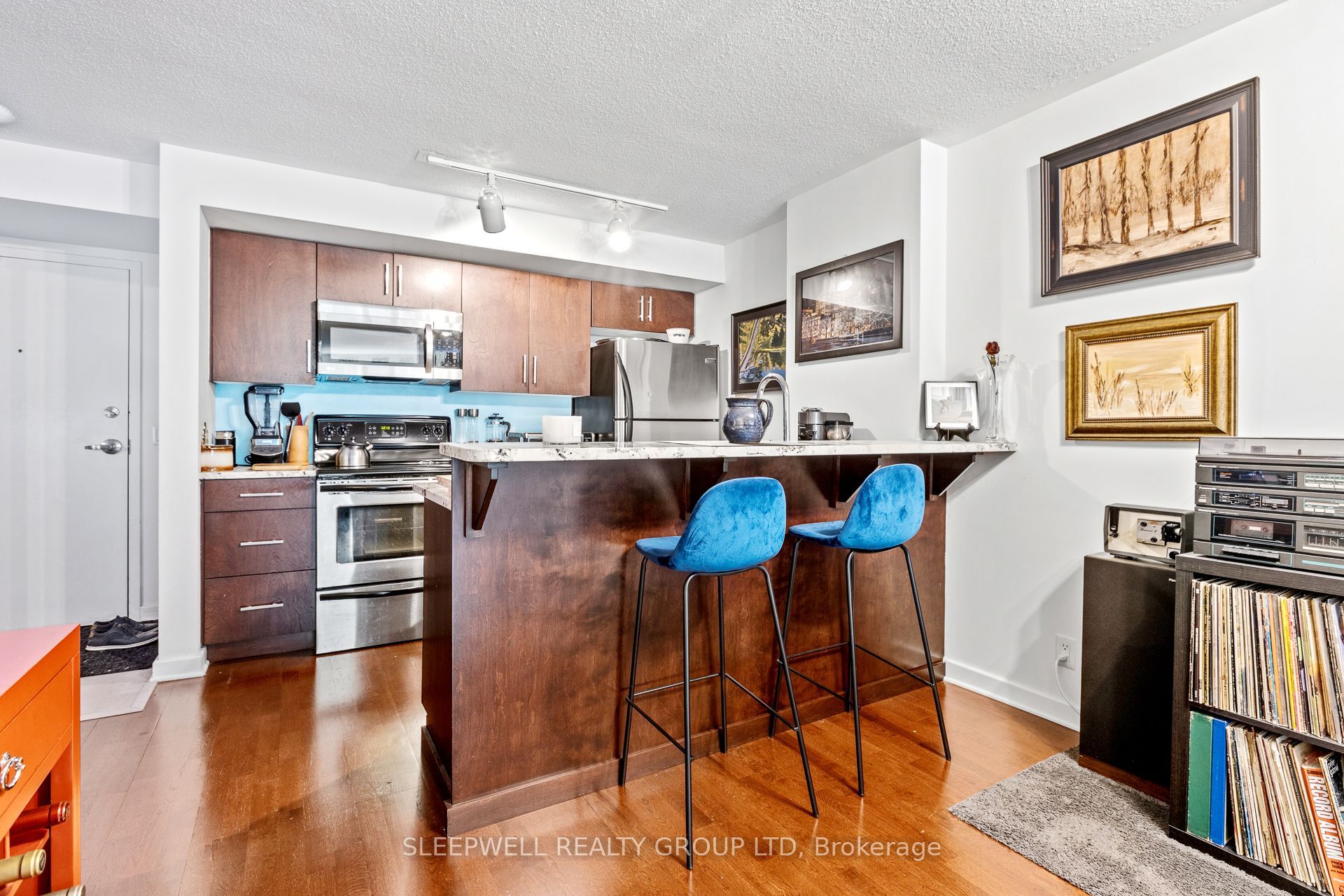 138 Somerset Street W 304, Ottawa Centre, ON K2P 0A3 photo 4