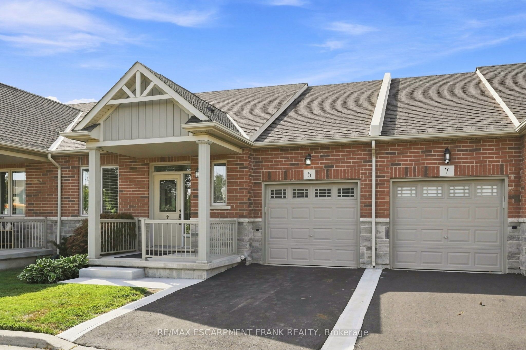 5 Murphy Lane, Hamilton, ON L0R 1C0 photo 4