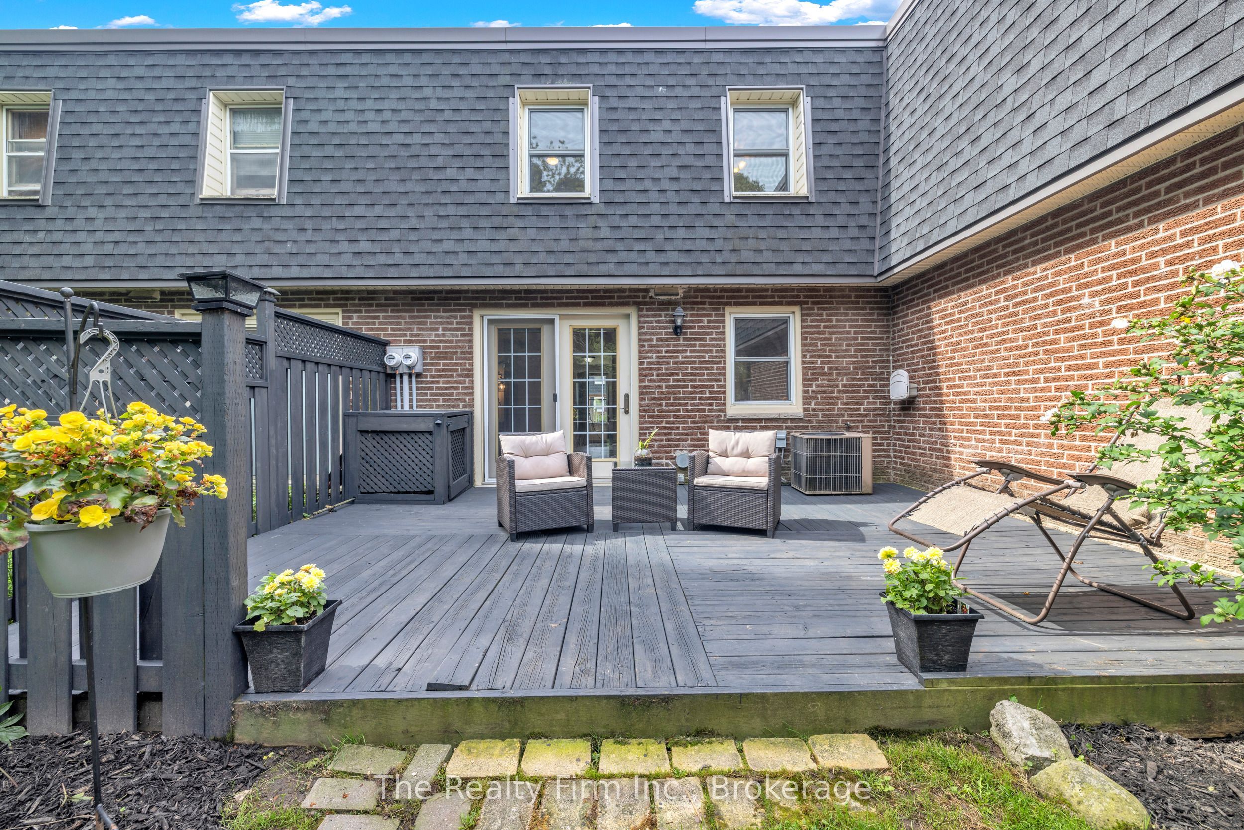 598 Durham Crescent 12, Woodstock, ON N4S 5X3 photo 5