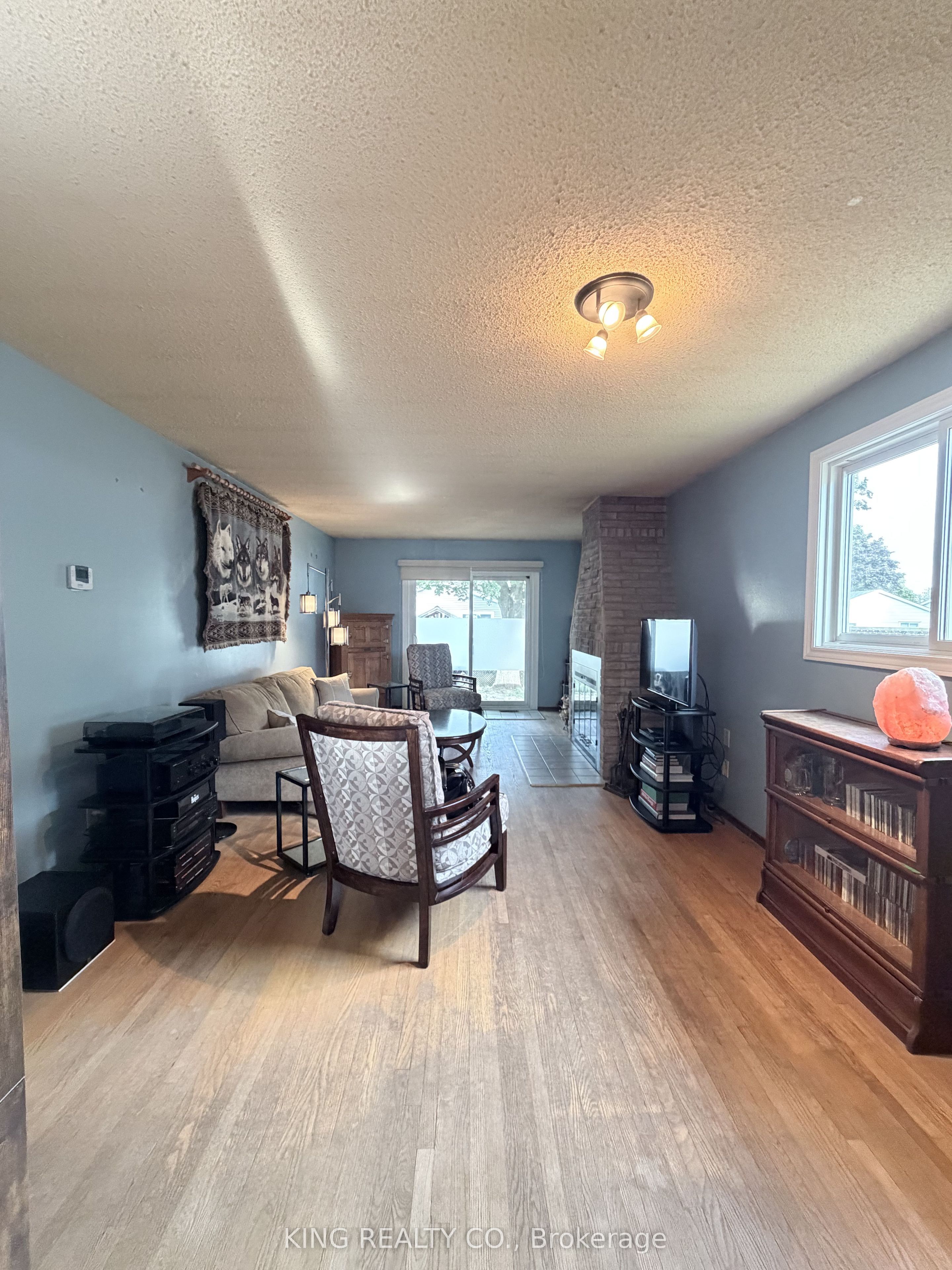 1763 Briarwood Drive W, Cambridge, ON N3H 5A6 photo 3