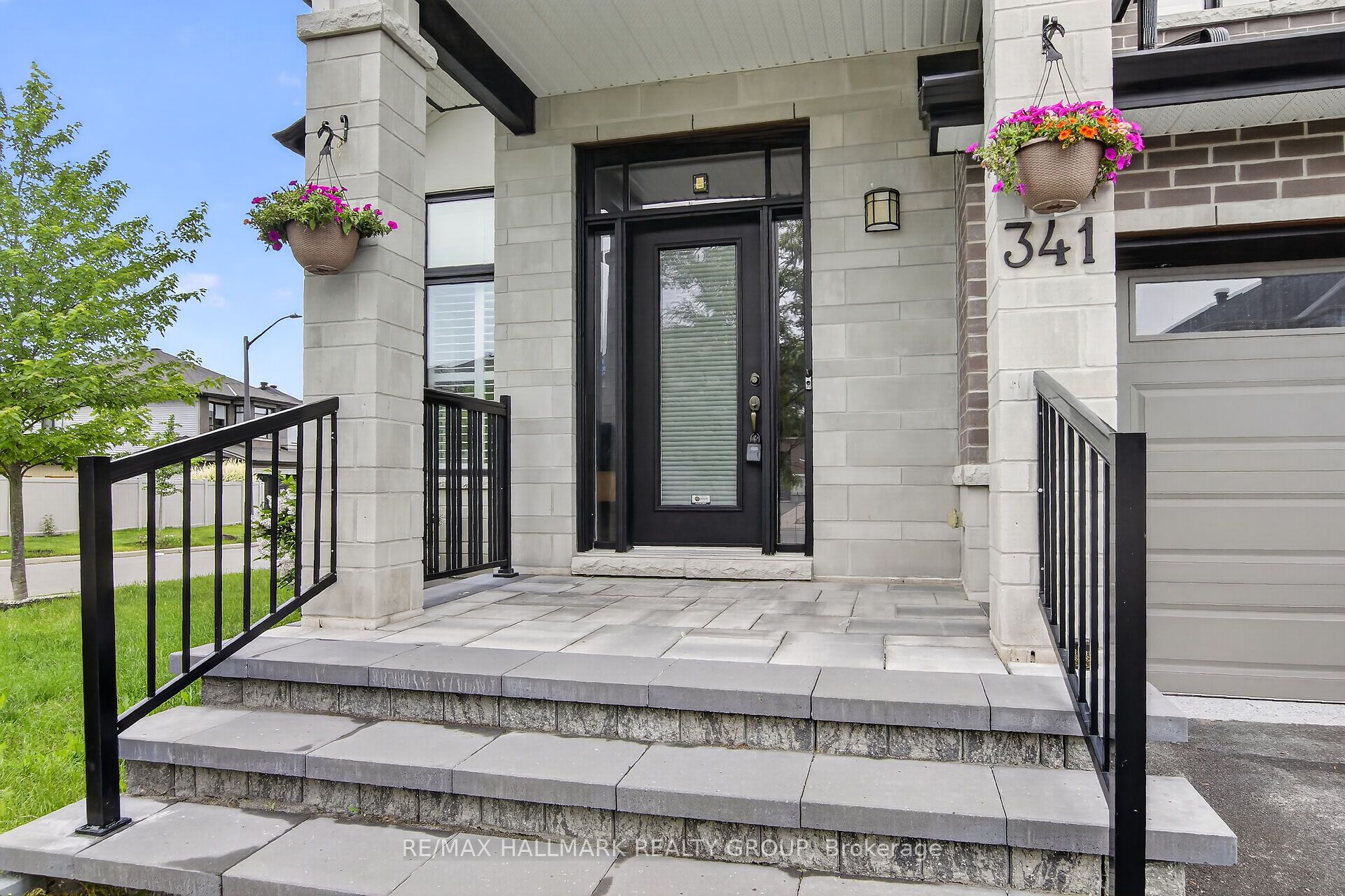 341 Serenade Crescent, Blossom Park - Airport and Area, ON K1X 0B9 photo 4