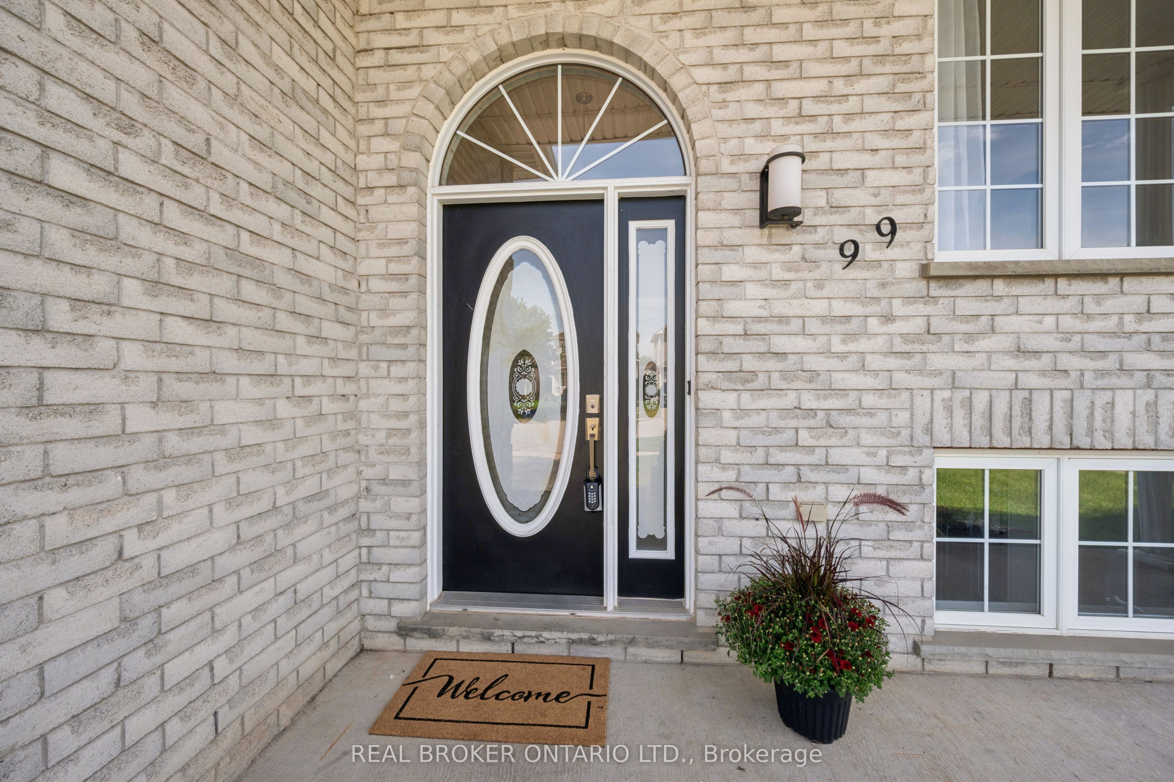 99 Langlaw Drive, Cambridge, ON N1P 1J1 photo 3