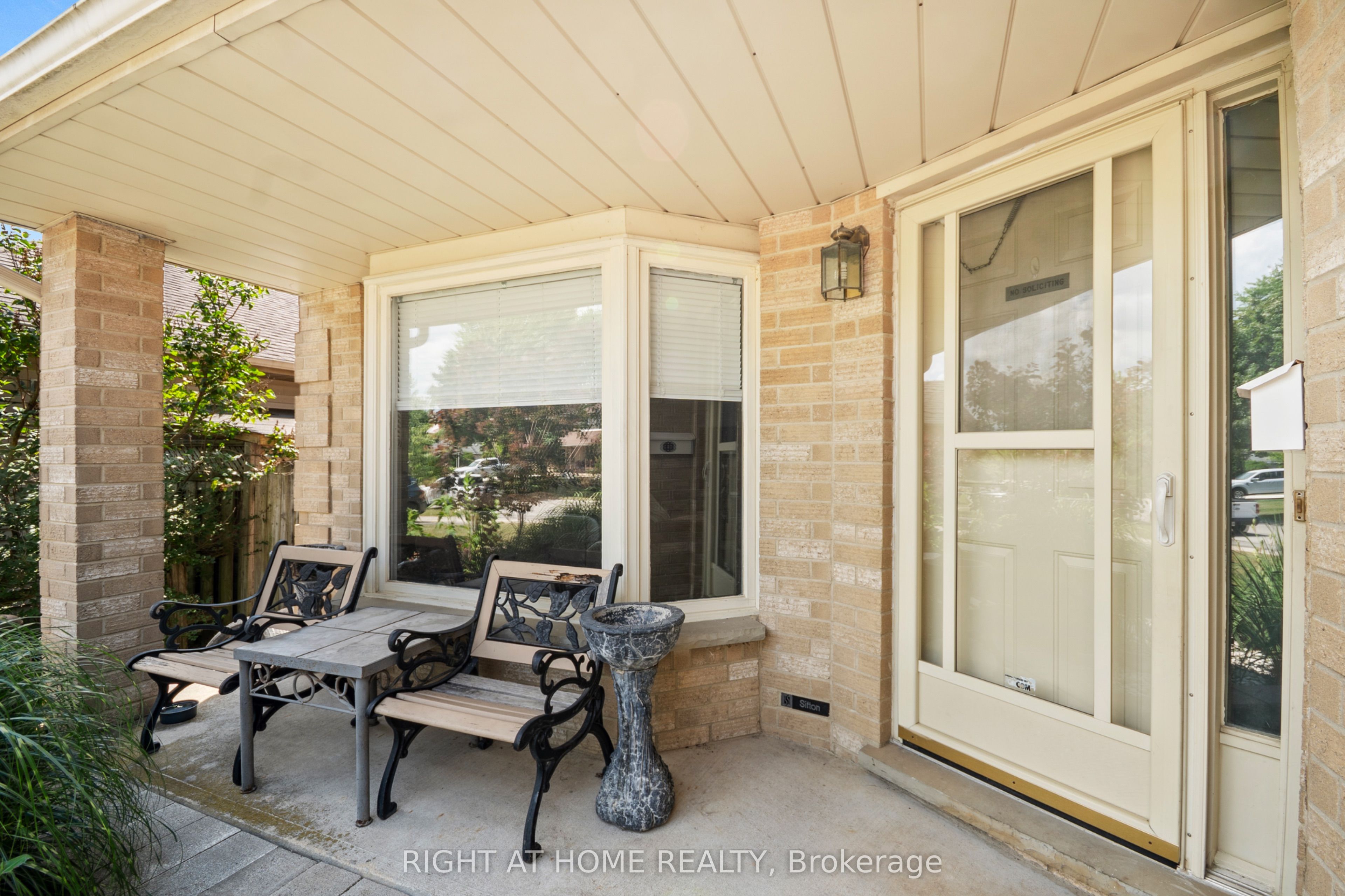 14 Duncan Crescent, London East, ON N5V 4E8 photo 3