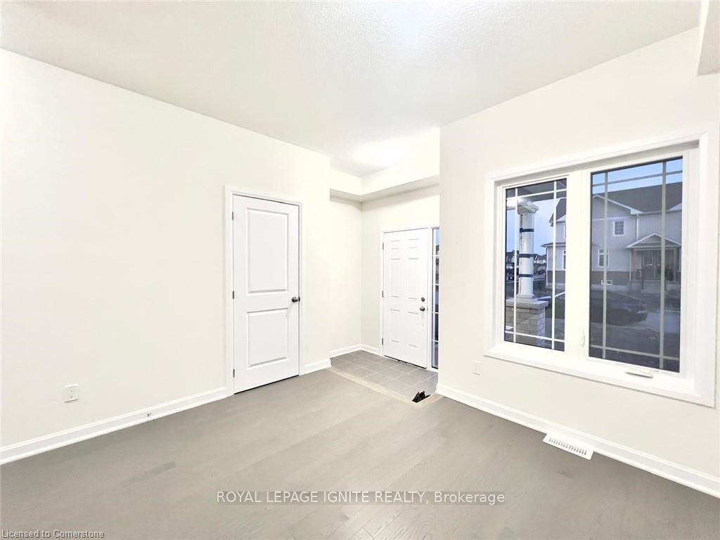 94 Golf Links Drive, Loyalist, ON K0H 1G0 photo 5