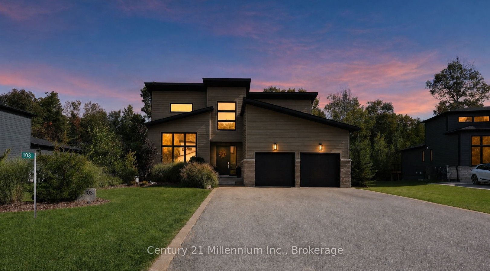 103 Tekiah Road, Blue Mountains, ON N0H 1J0 photo 2