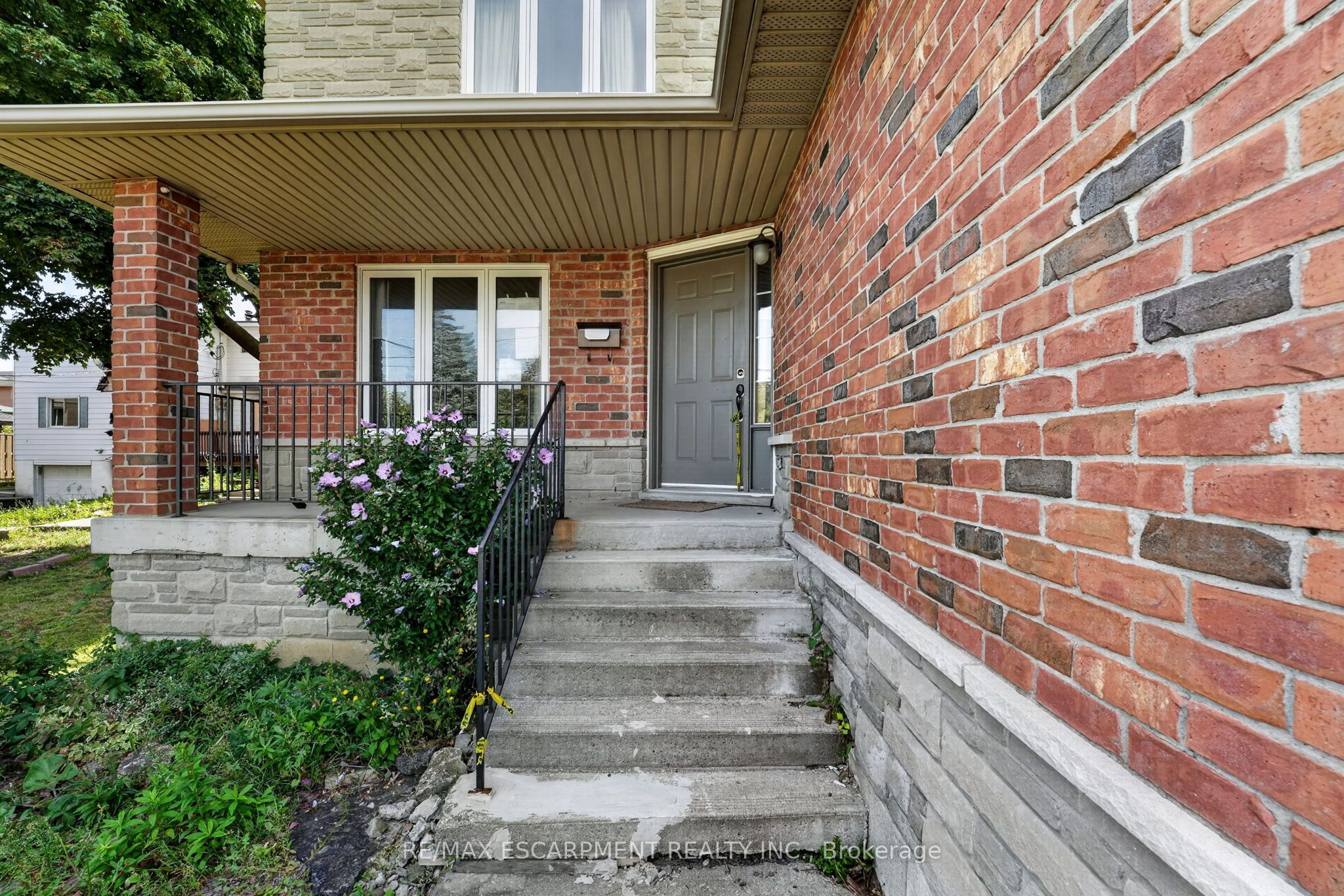 1501 Upper Sherman Avenue, Hamilton, ON L8W 0B9 photo 3