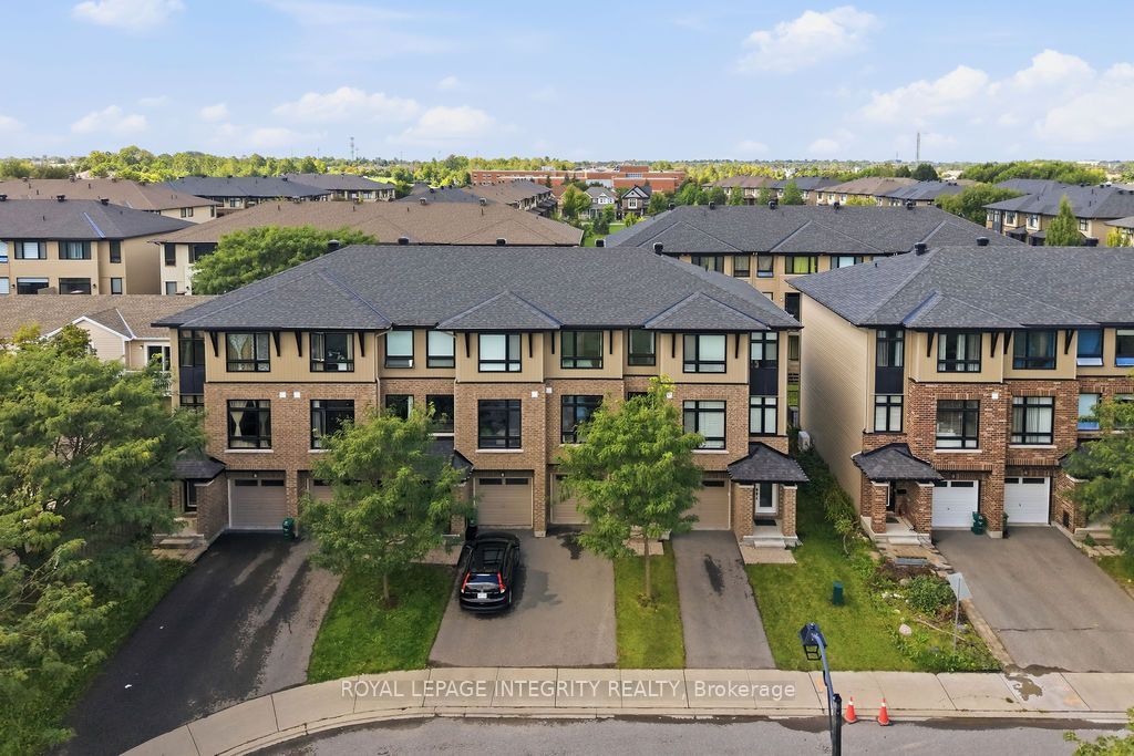430 TRALEE Road, Barrhaven, ON K2J 5Z7