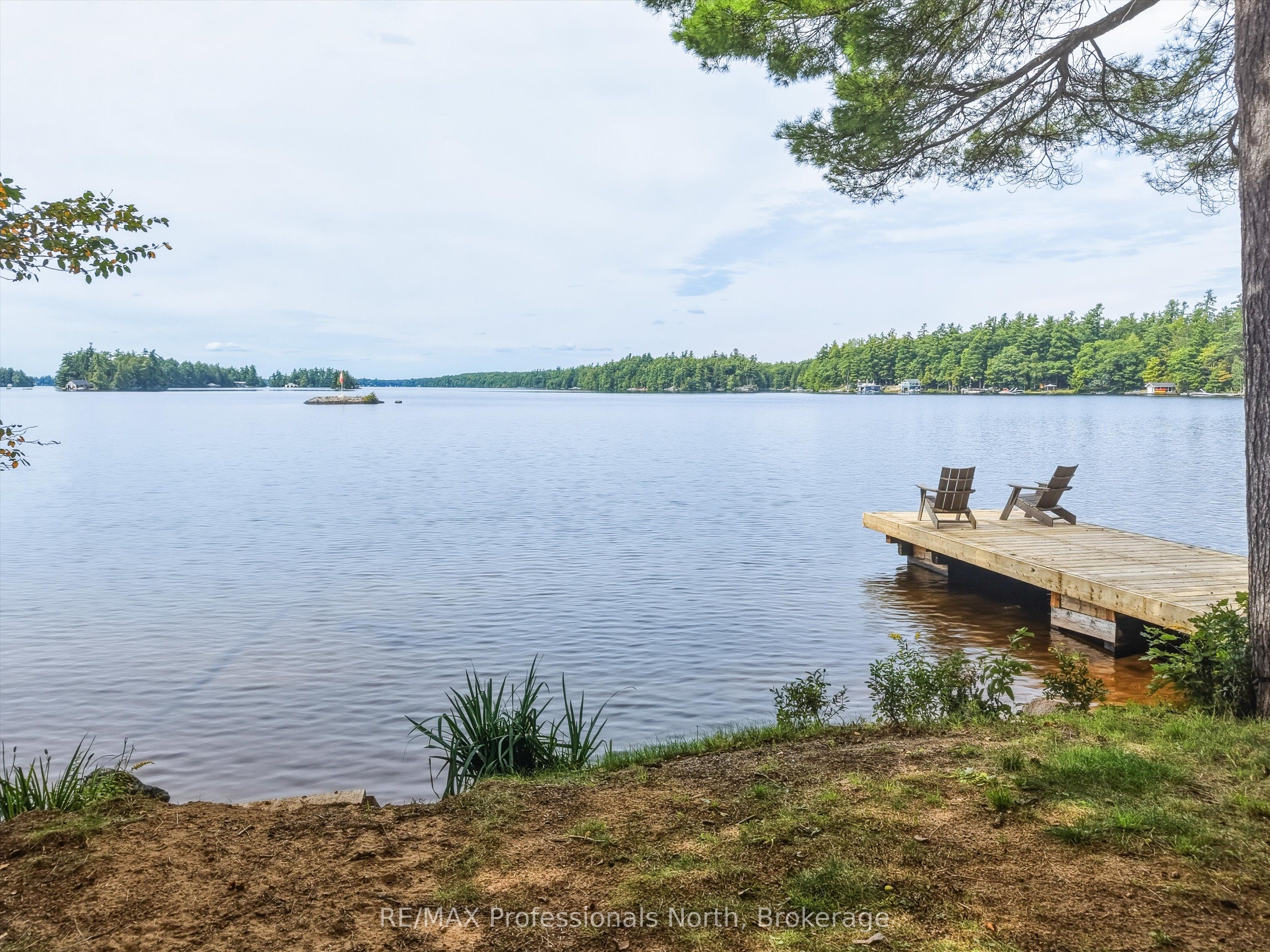1025 Section House Road, Muskoka Lakes, ON P0C 1M0 photo 2