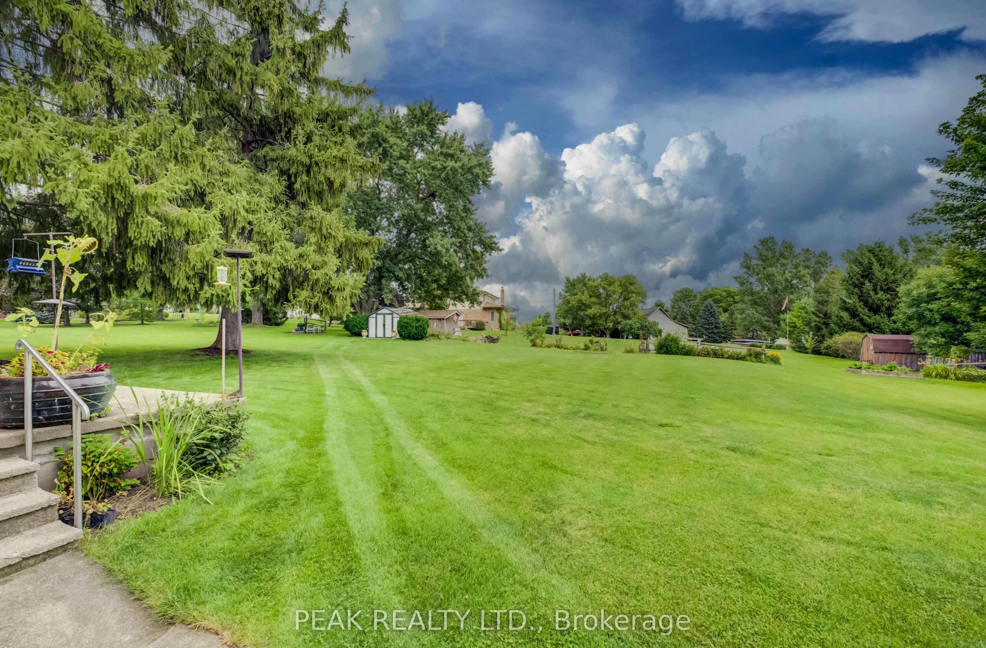 5465 King Street, Perth East, ON N0B 2T0 photo 2