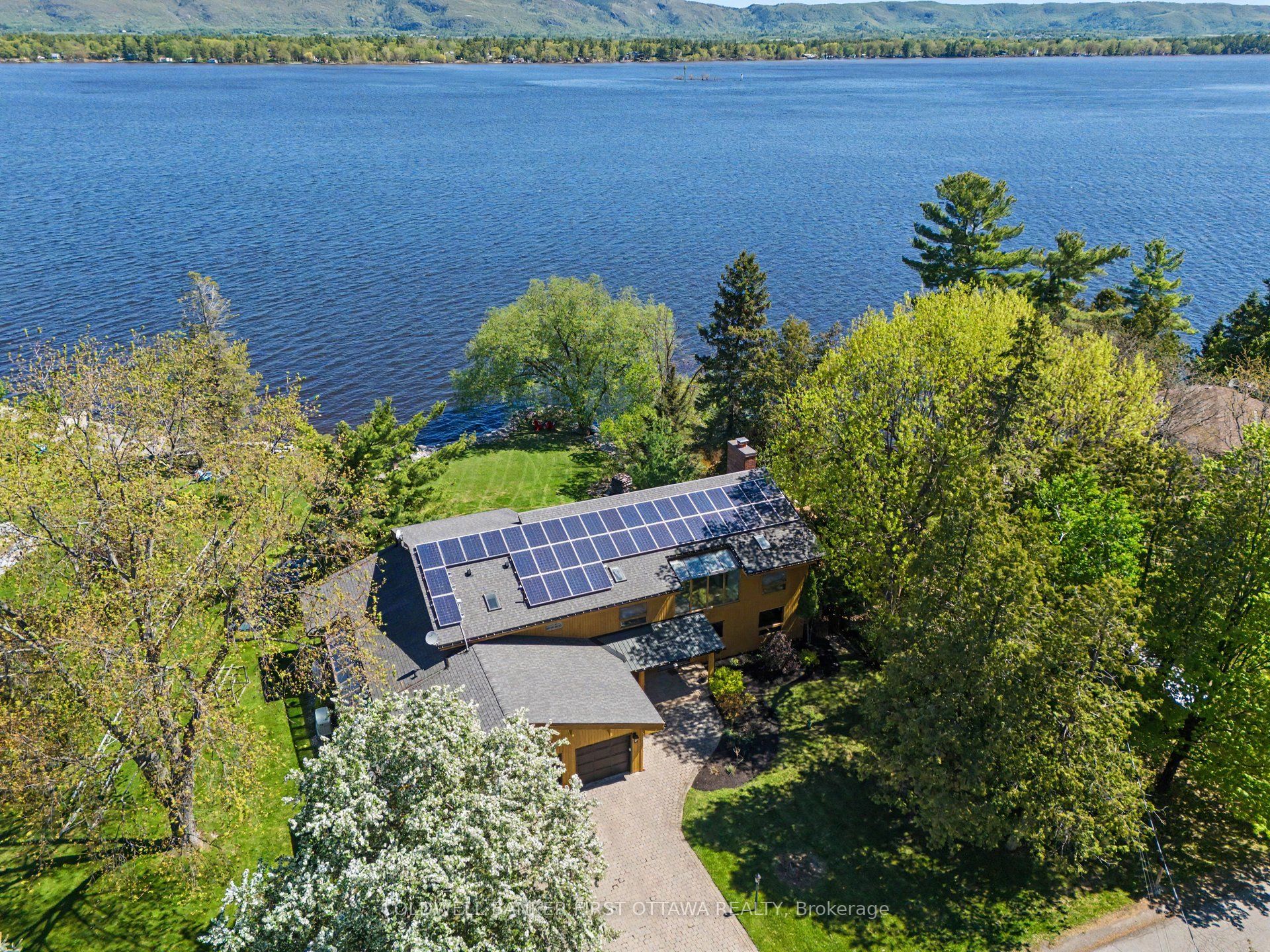 3842 Armitage Avenue, Constance Bay - Dunrobin - Kilmaurs - Woodlawn, ON K0A 1T0 photo 3